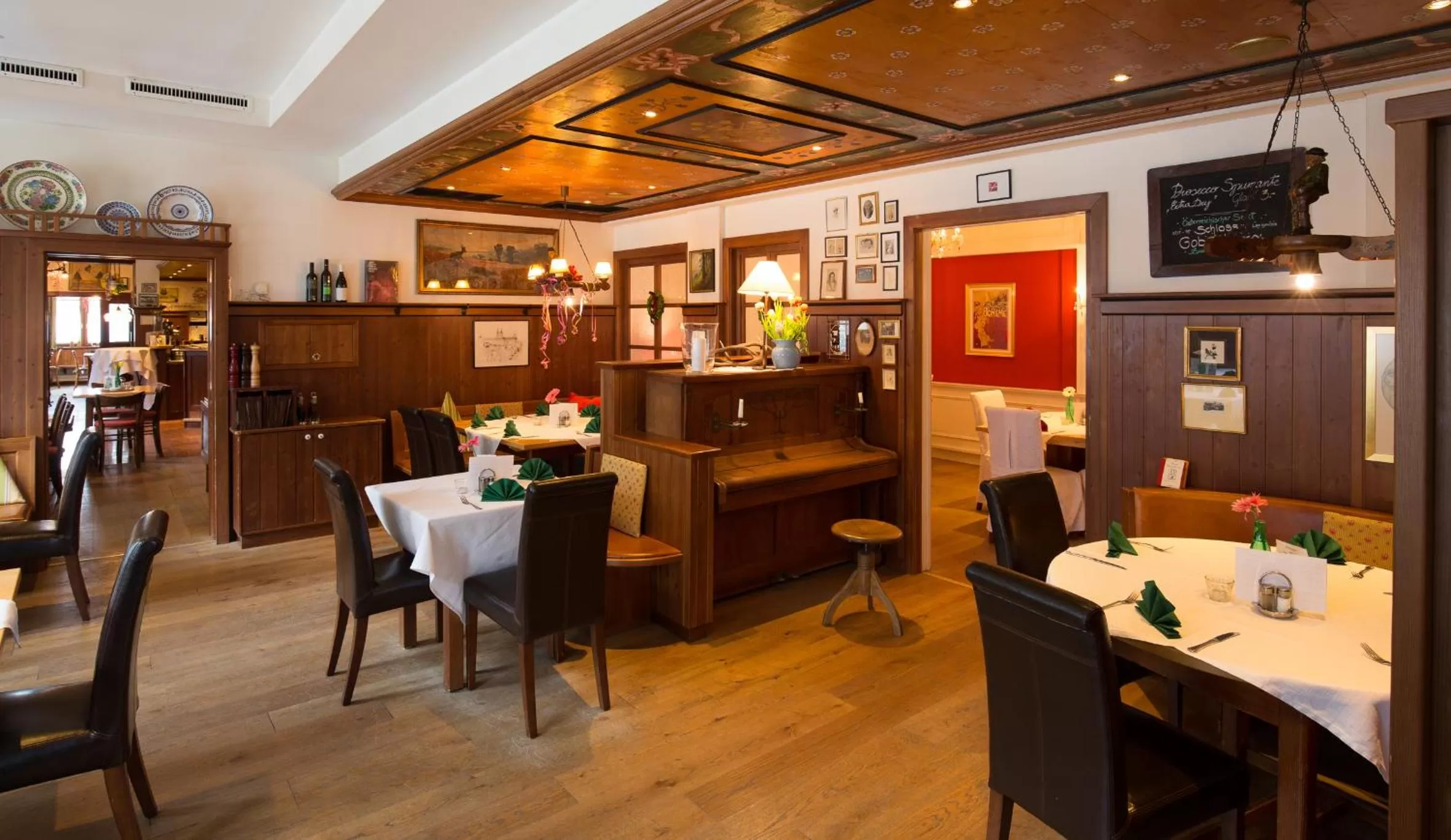 Restaurant/places to eat in Hotel Gasthof König