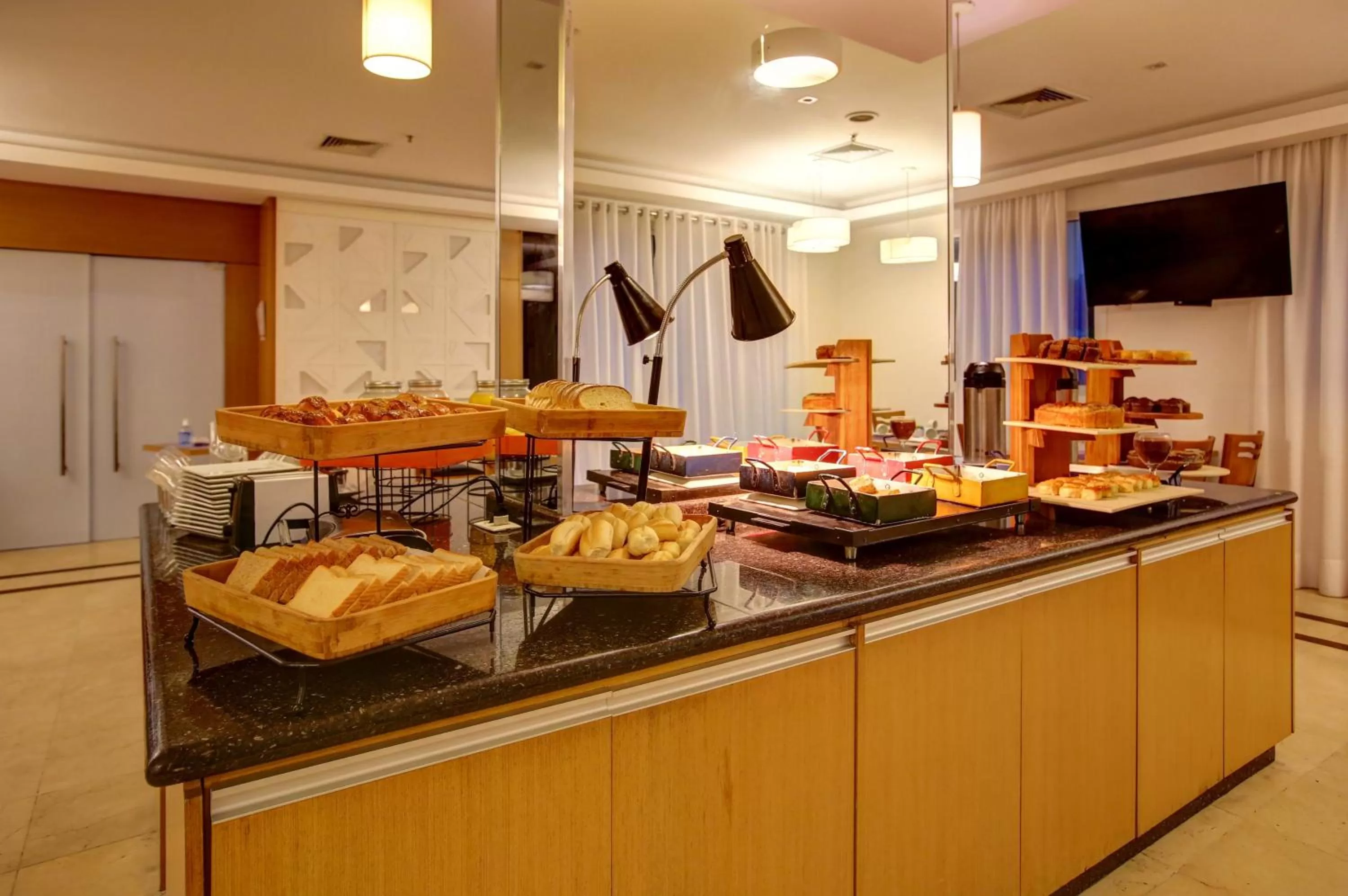 Breakfast in Quality Suítes Oscar Freire