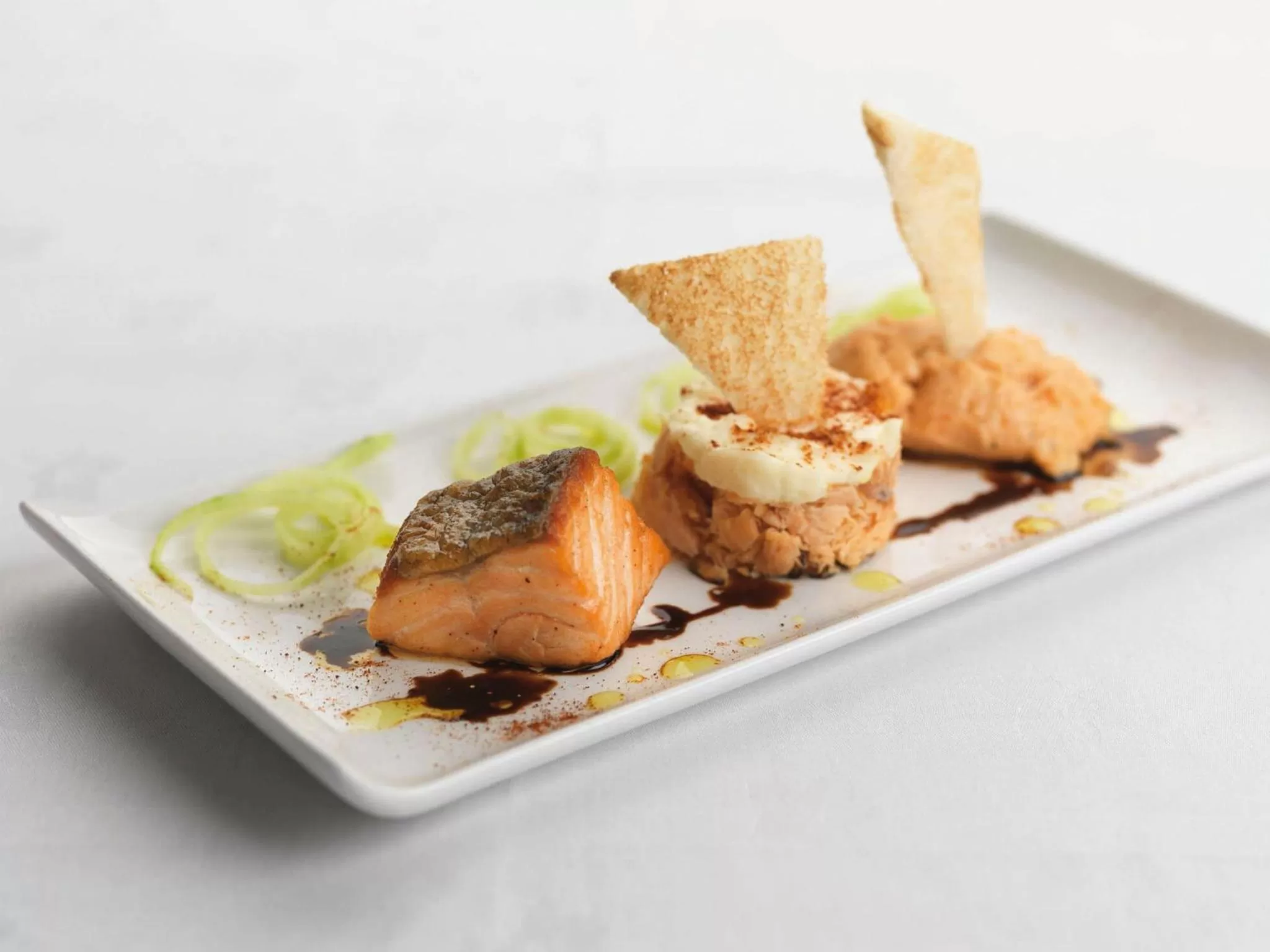 Food in Macdonald Houstoun House