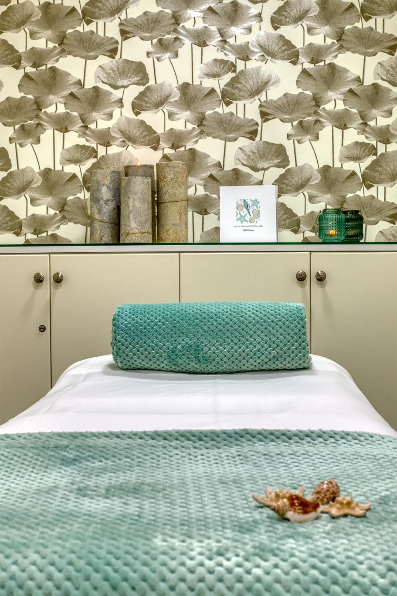 Massage, Bed in Eurostars Louxo Talaso