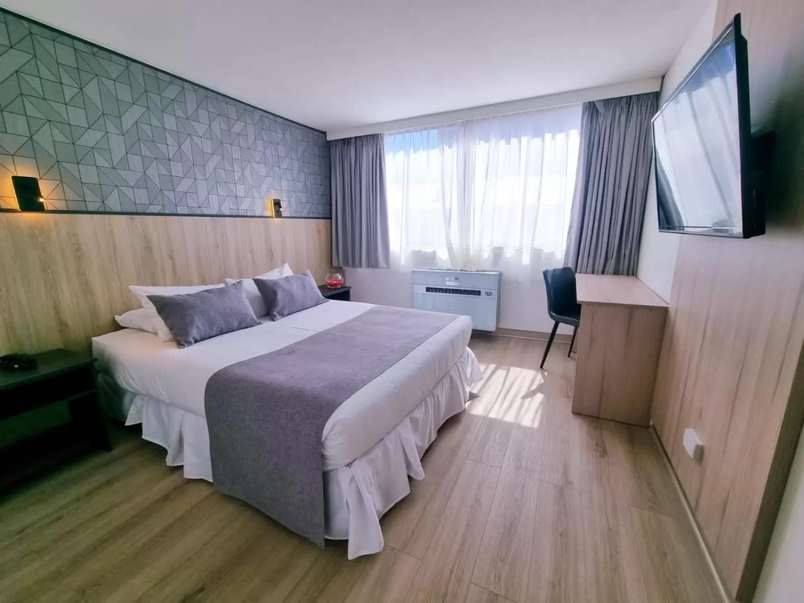 Photo of the whole room, Bed in Panamericana Hotel Providencia