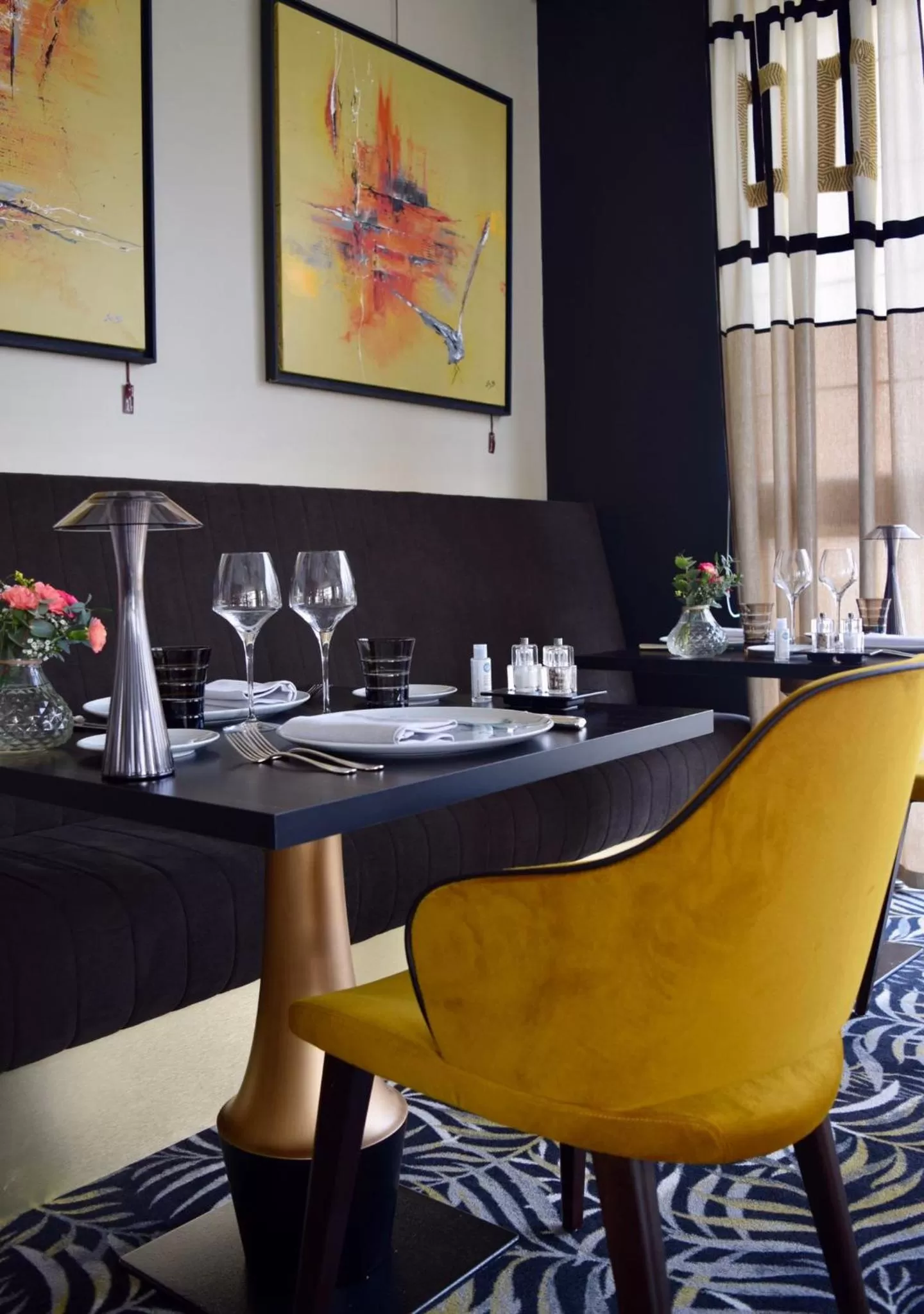 Restaurant/places to eat in Chateau du Clos de la Ribaudiere - Teritoria