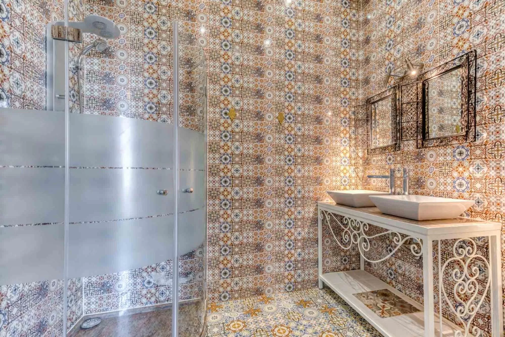 Bathroom in Ryad Mogador Liège