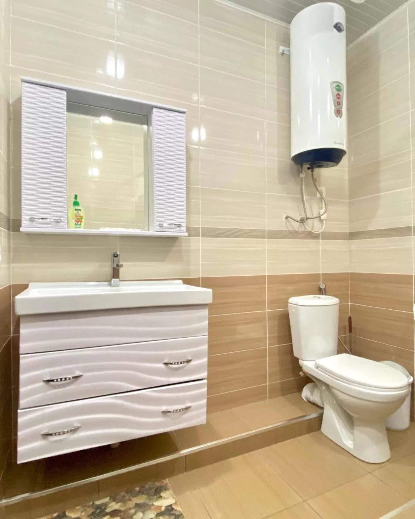 Bathroom in Caravan Hotel