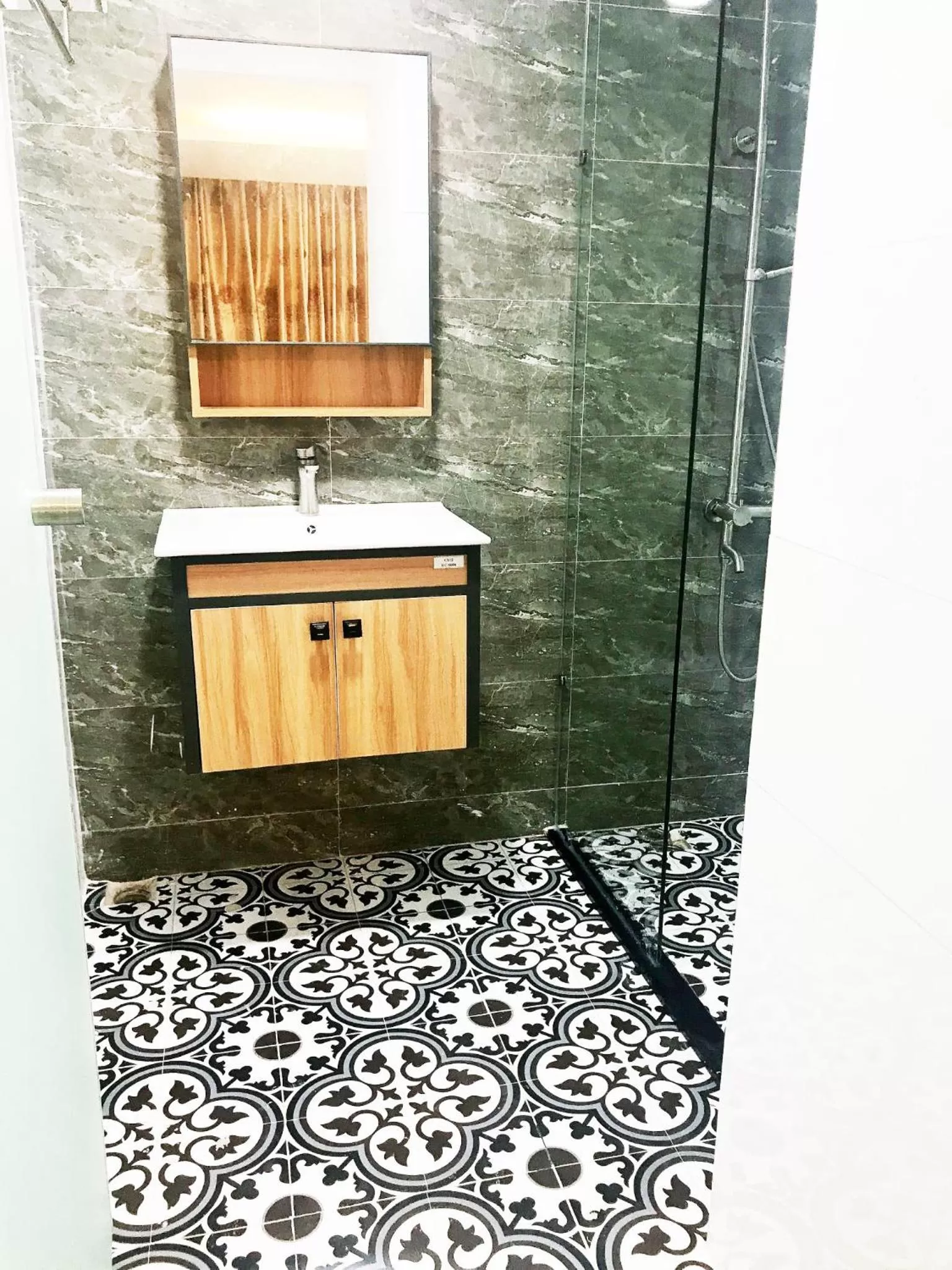 Bathroom in Nouveau Happy Inn - Bến Thành