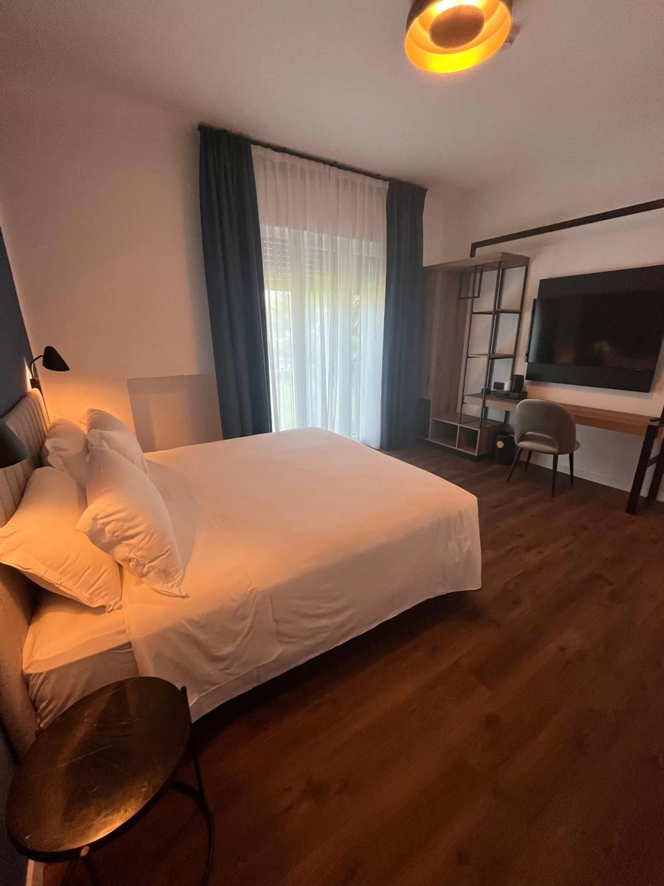 Bed in The Foscarini