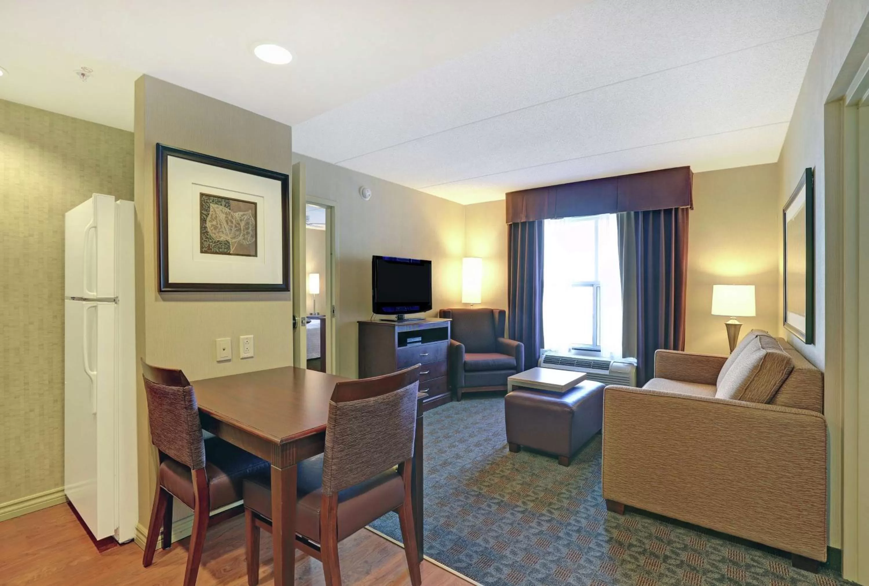 Bedroom in Homewood Suites by Hilton Cambridge-Waterloo, Ontario