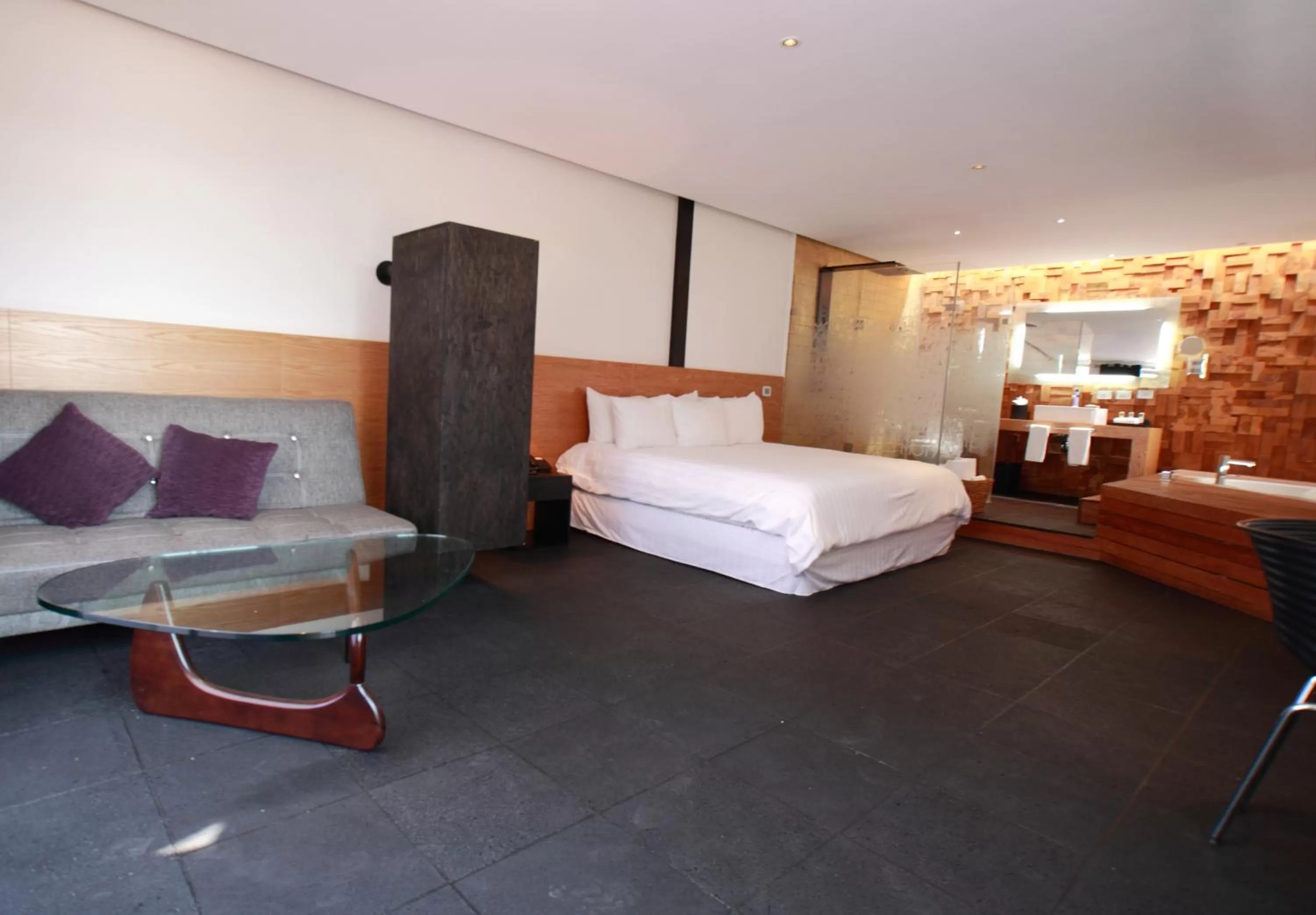 Photo of the whole room in Hotel Boutique MO17