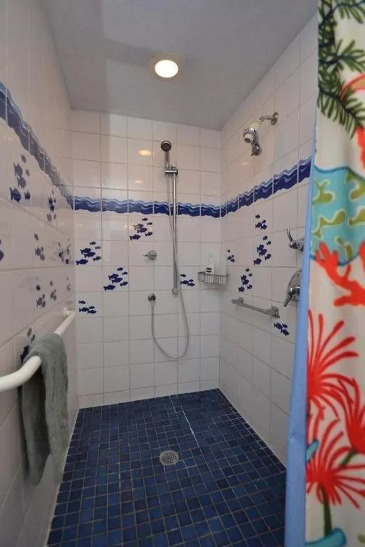 Bathroom in Ann Arbor Bed and Breakfast