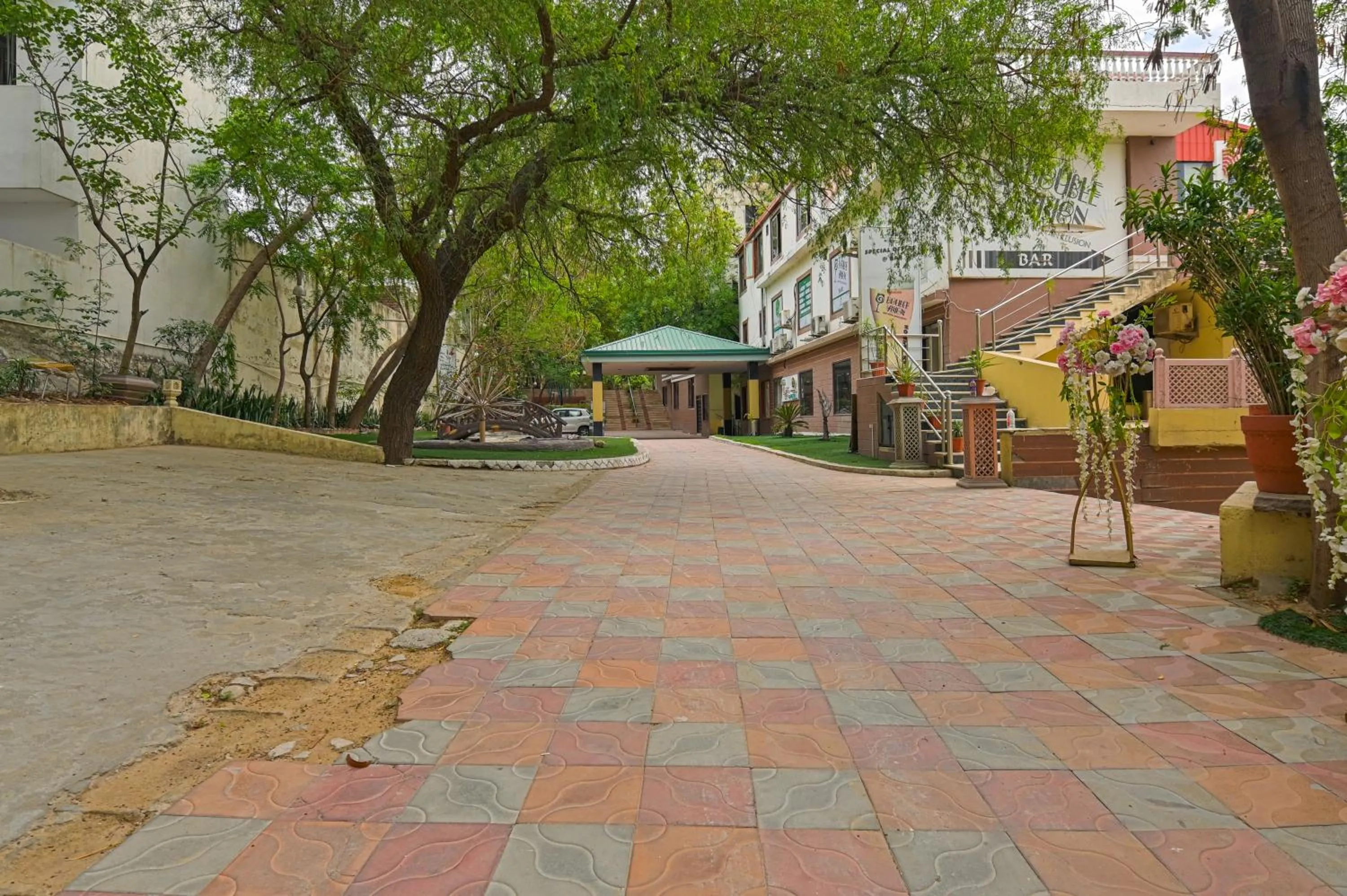 Facade/entrance in The Byke Boutique - Hotel Grassfield, Jaipur