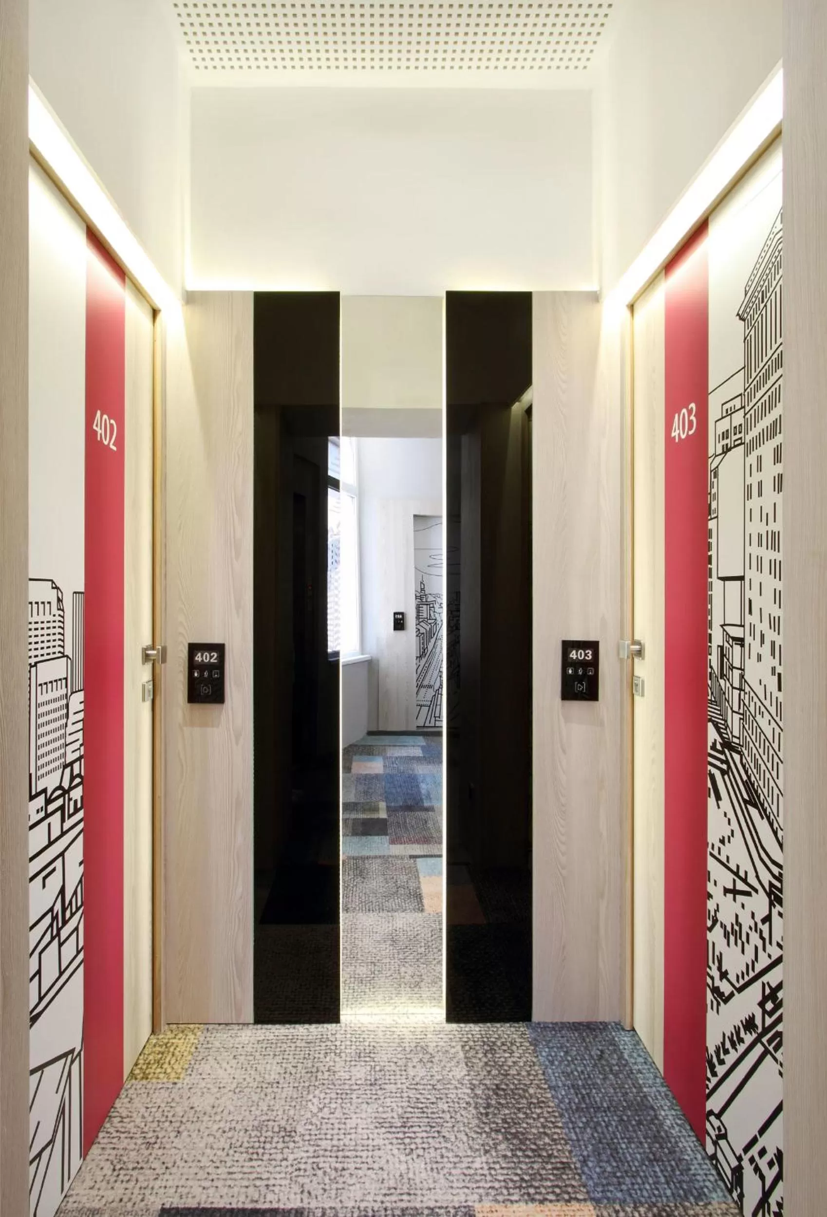 Decorative detail in Hotel Cosmopolit