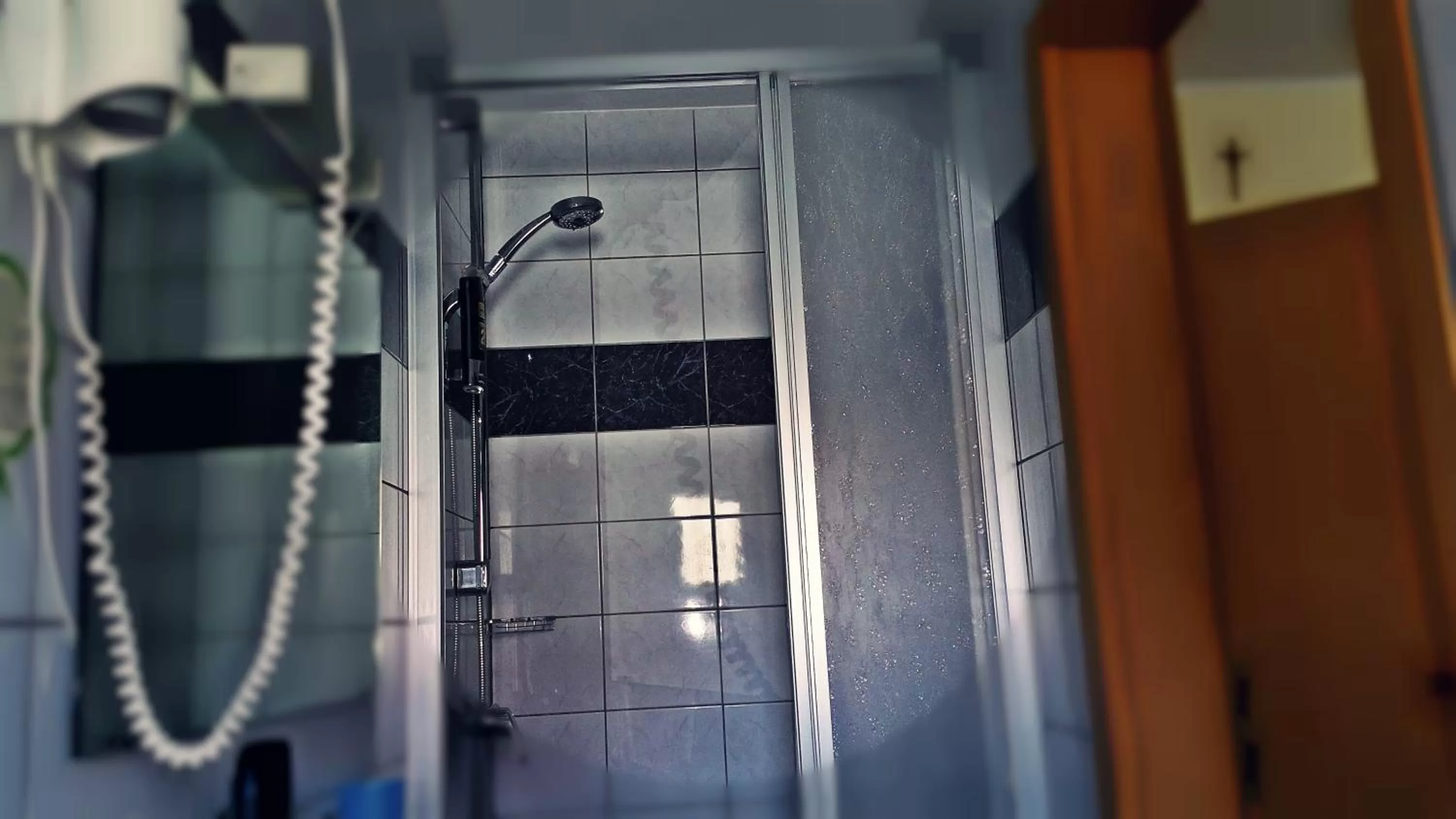 Shower in Hotel Al Cavallino