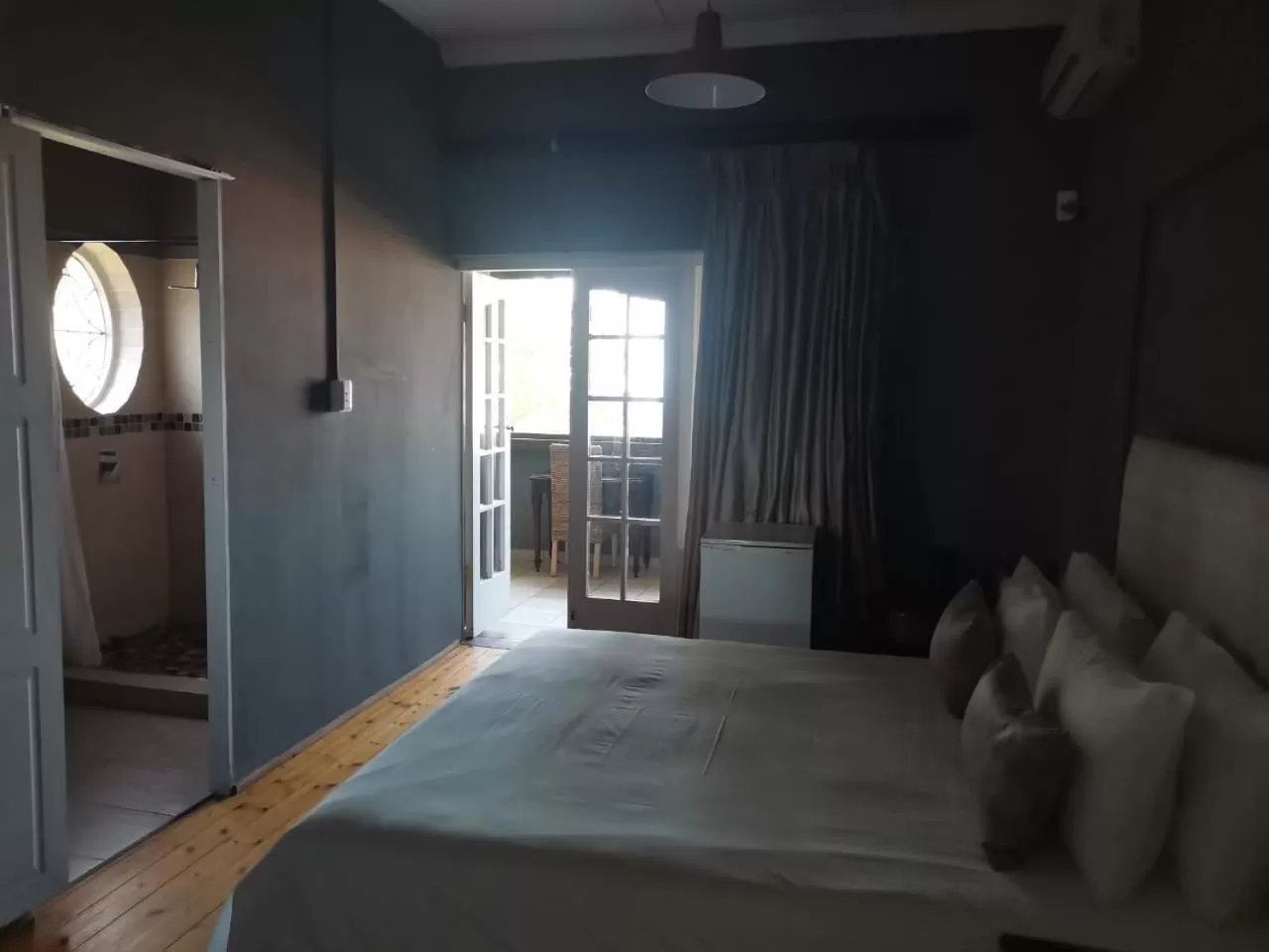 Bedroom, Bed in 268 On Ridge Guesthouse