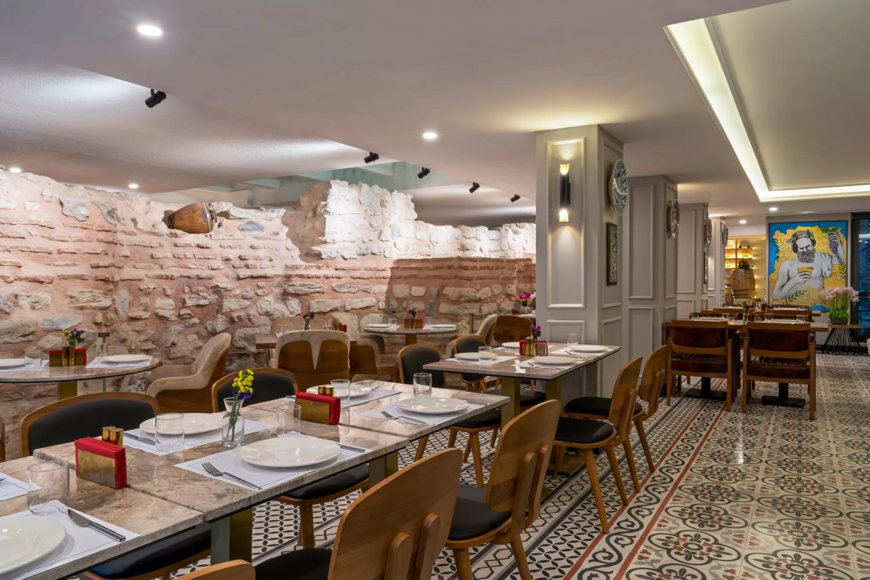 Restaurant/places to eat in Royan Hotel Hagia Sophia, a member of Radisson Individuals