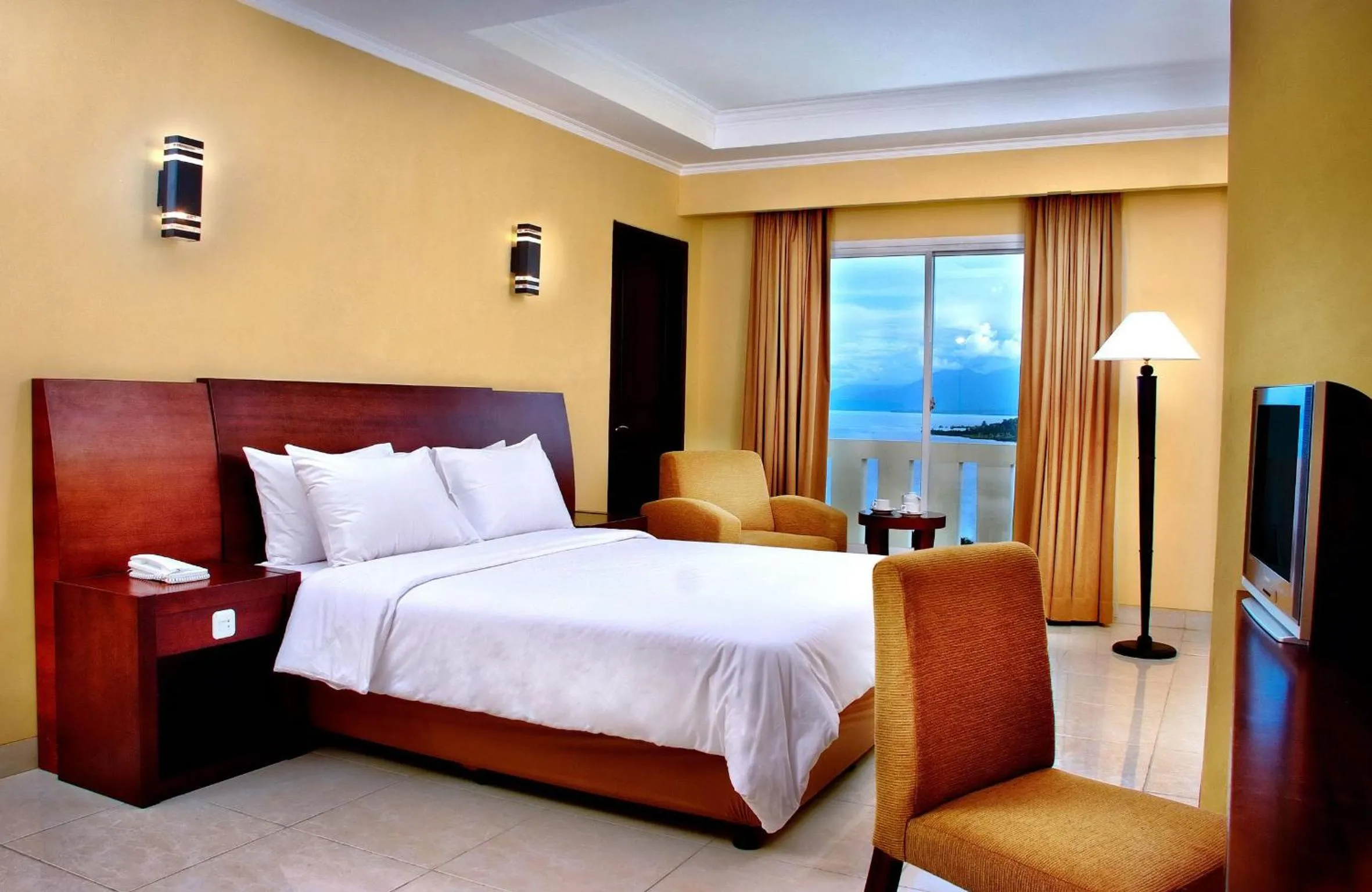 Bedroom, Bed in Aston Niu Manokwari Hotel & Conference Center