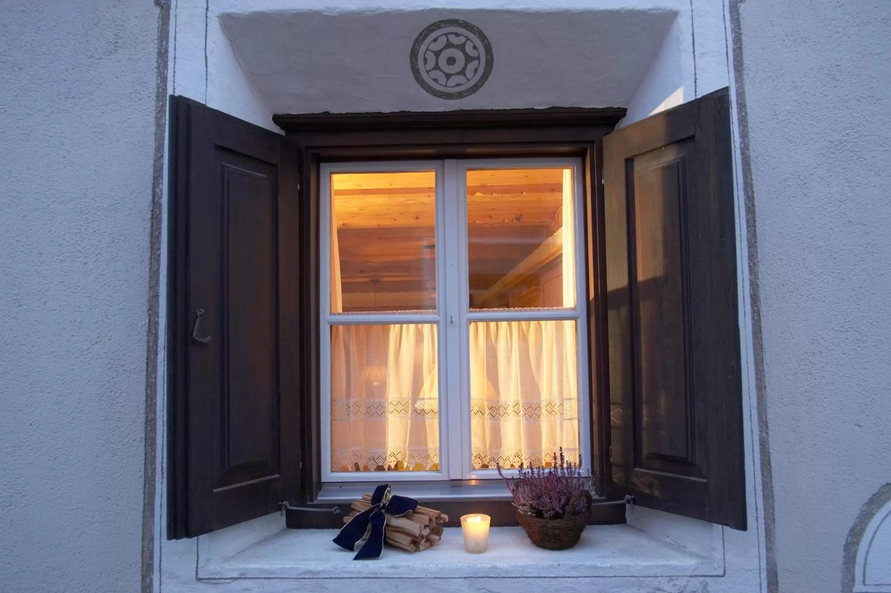 Facade/entrance in Hotel Engiadina