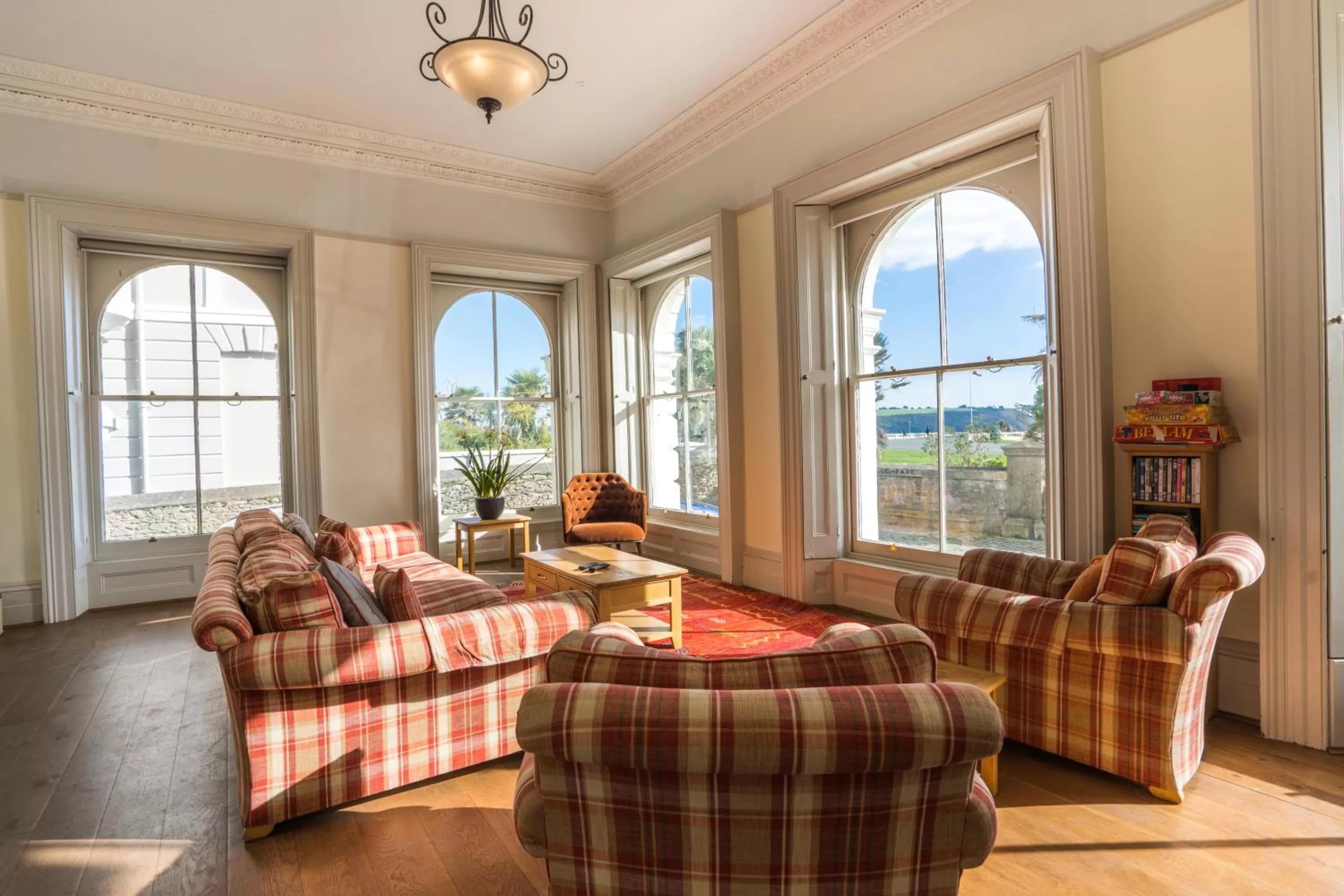 Living room in 1 Elliot Terrace
