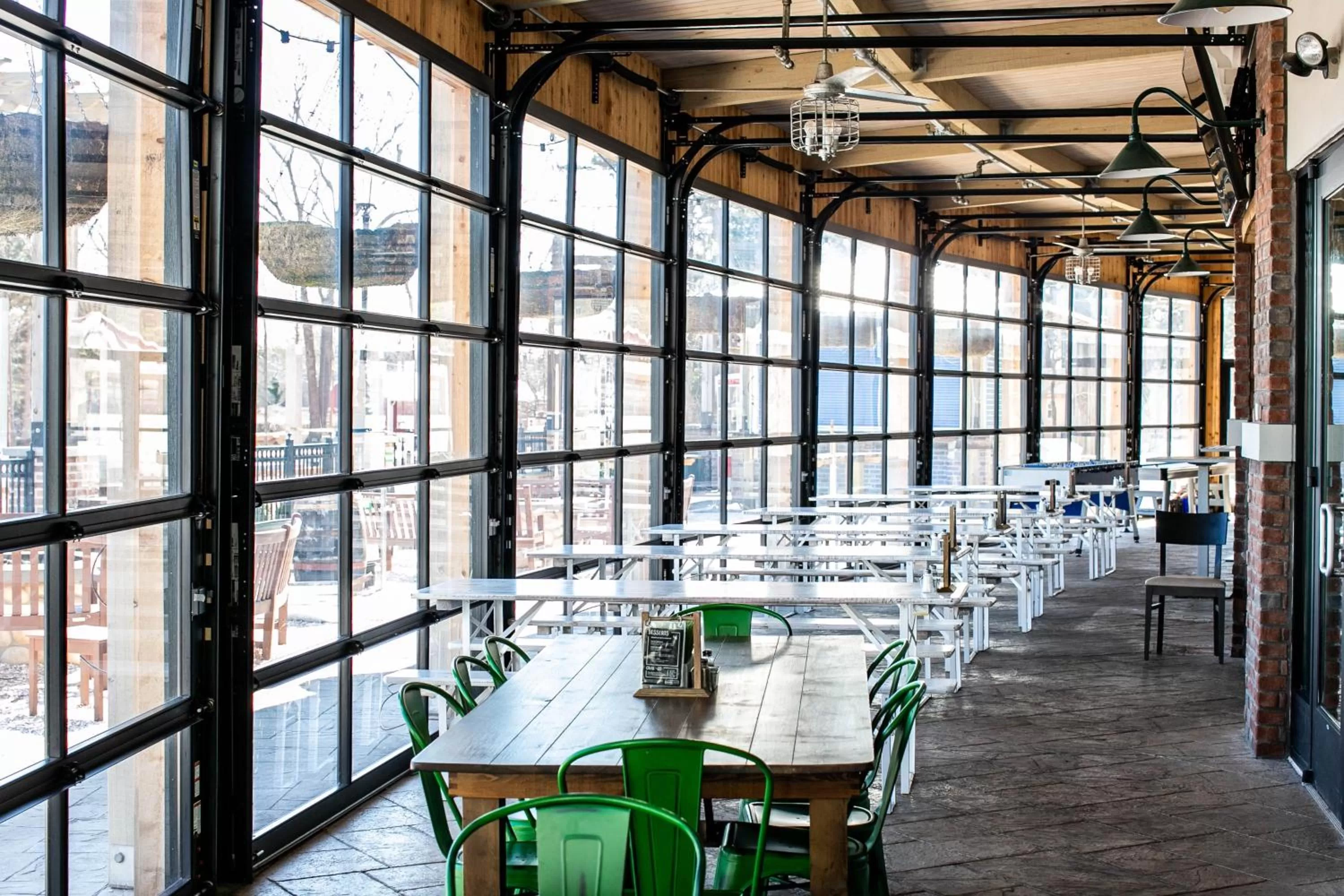 Restaurant/places to eat in Holiday Inn Manahawkin/Long Beach Island by IHG