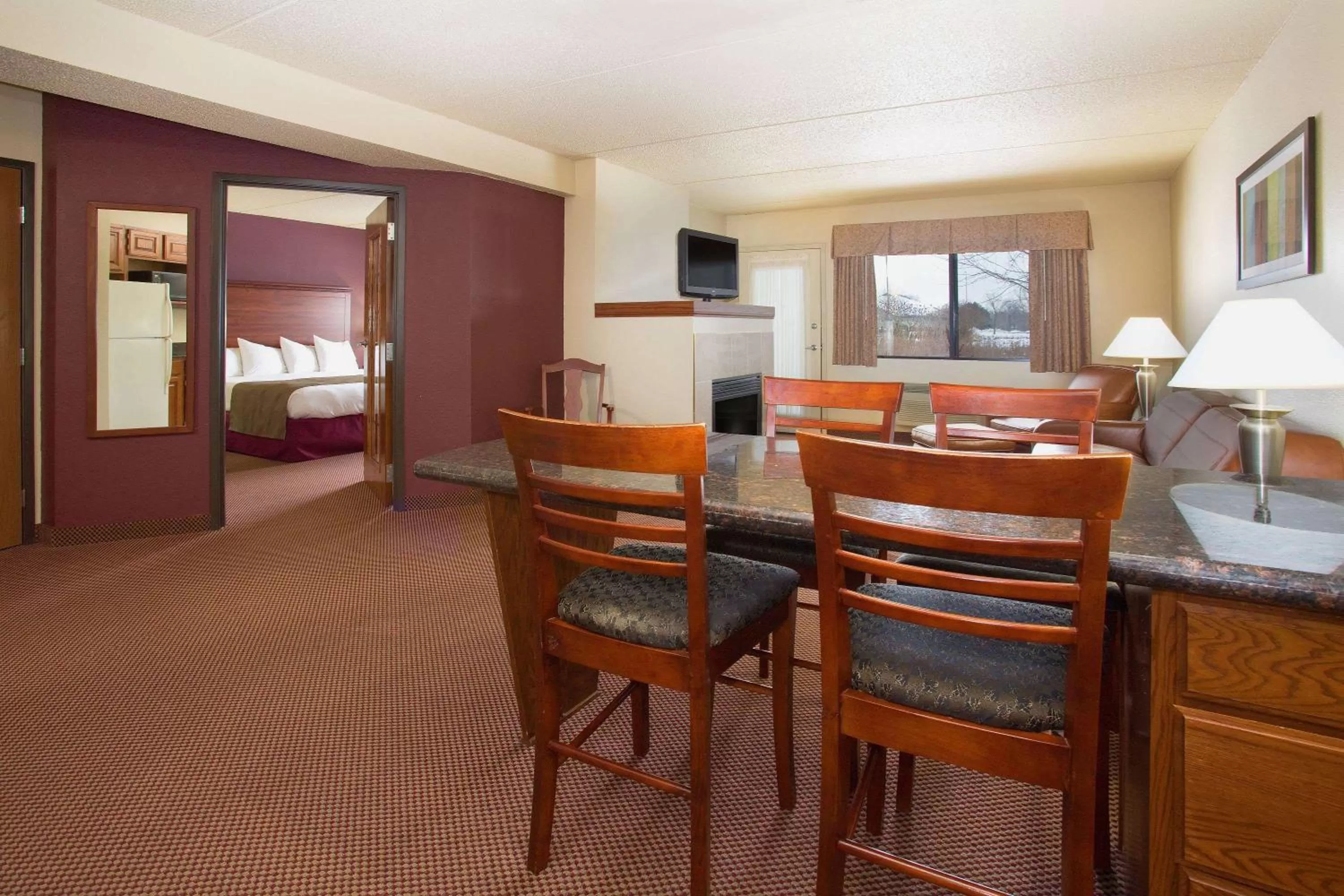 Photo of the whole room, Bed in AmericInn by Wyndham New London