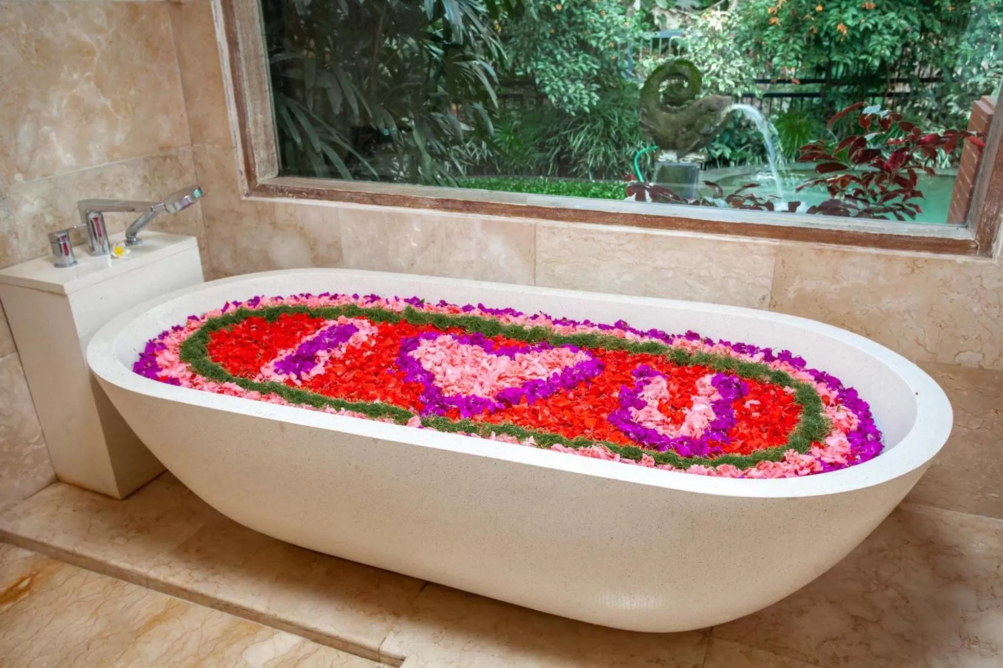 Bathroom in The Kalyana Ubud Resort
