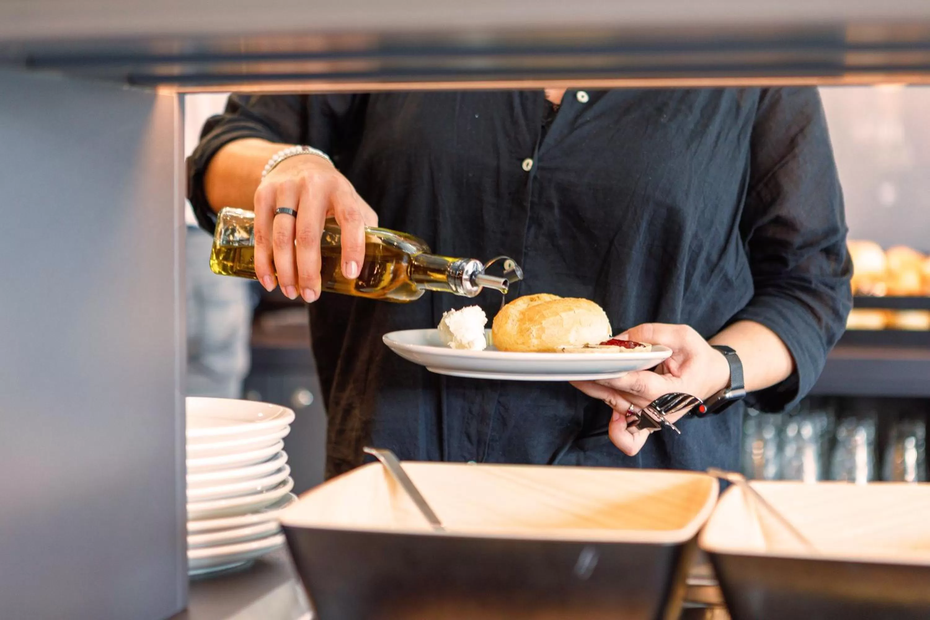 Breakfast in MEININGER Hotel Dresden Zentrum