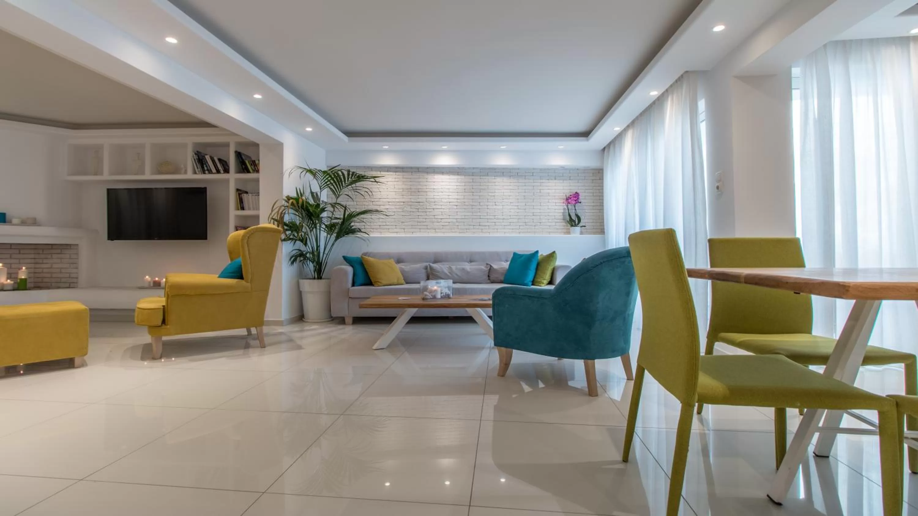 Communal lounge/ TV room in Polis of Naxos