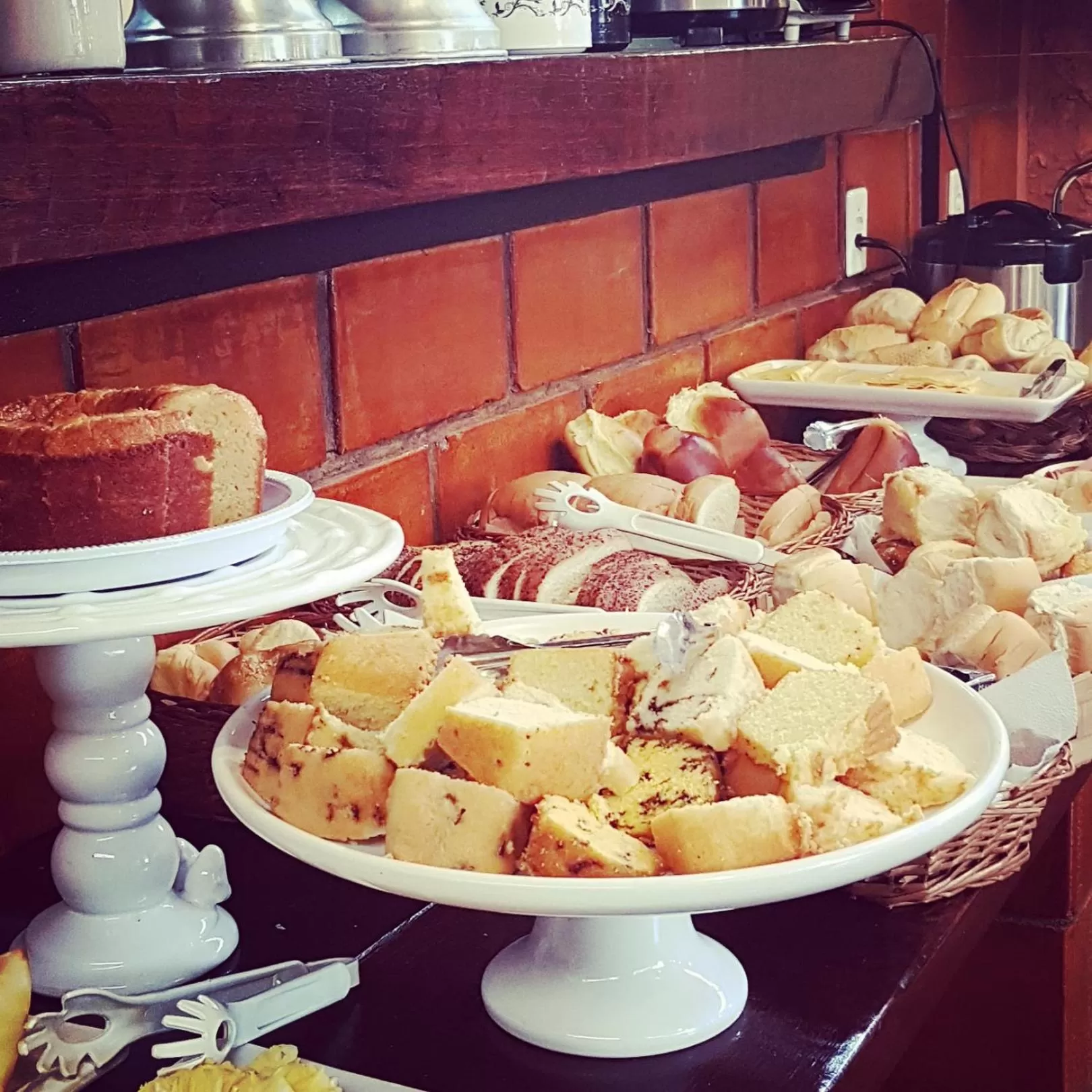 Buffet breakfast in Hotel Buriti Itupeva