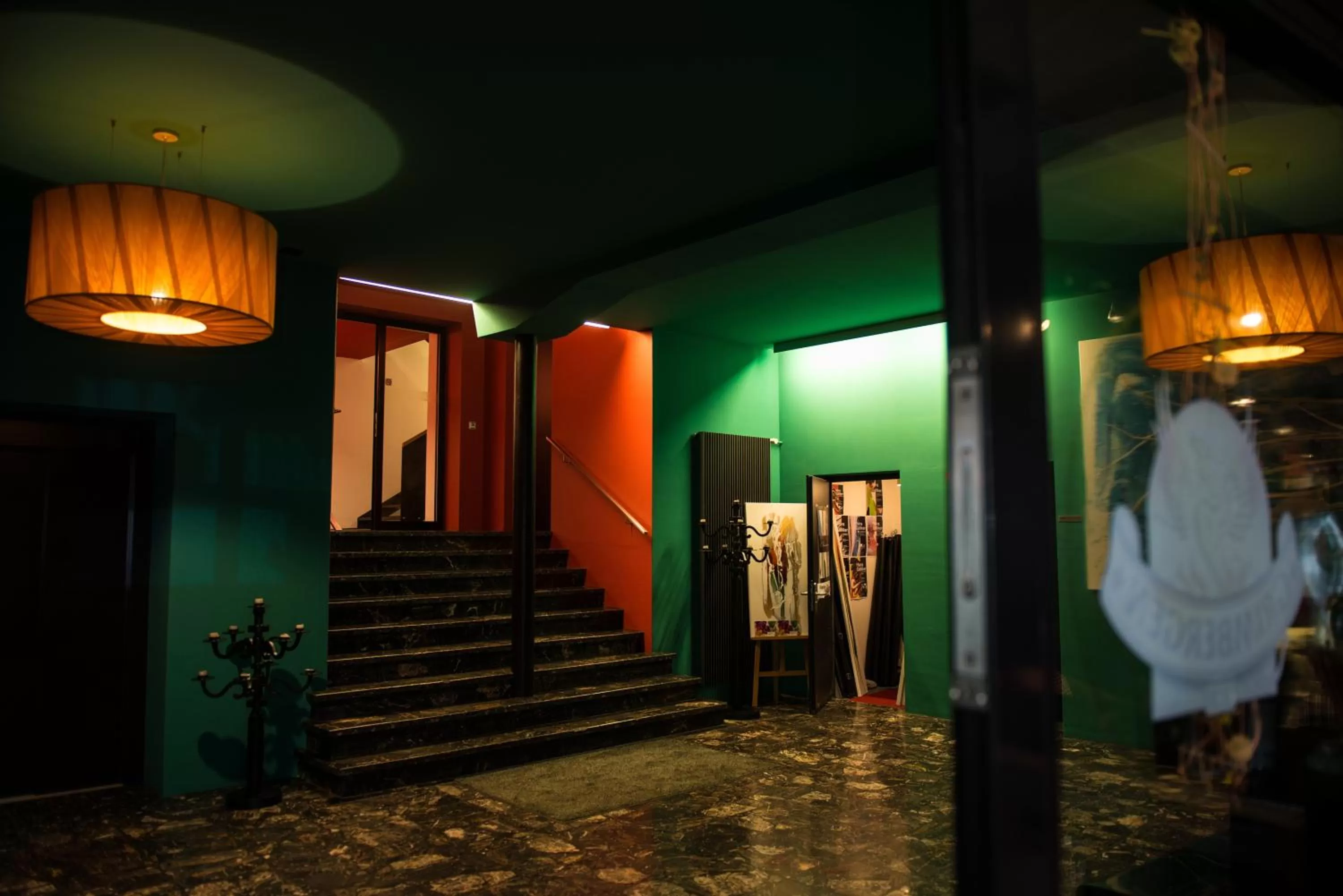 Patio in Hotel Bauernhof - Self Check-In Hotel