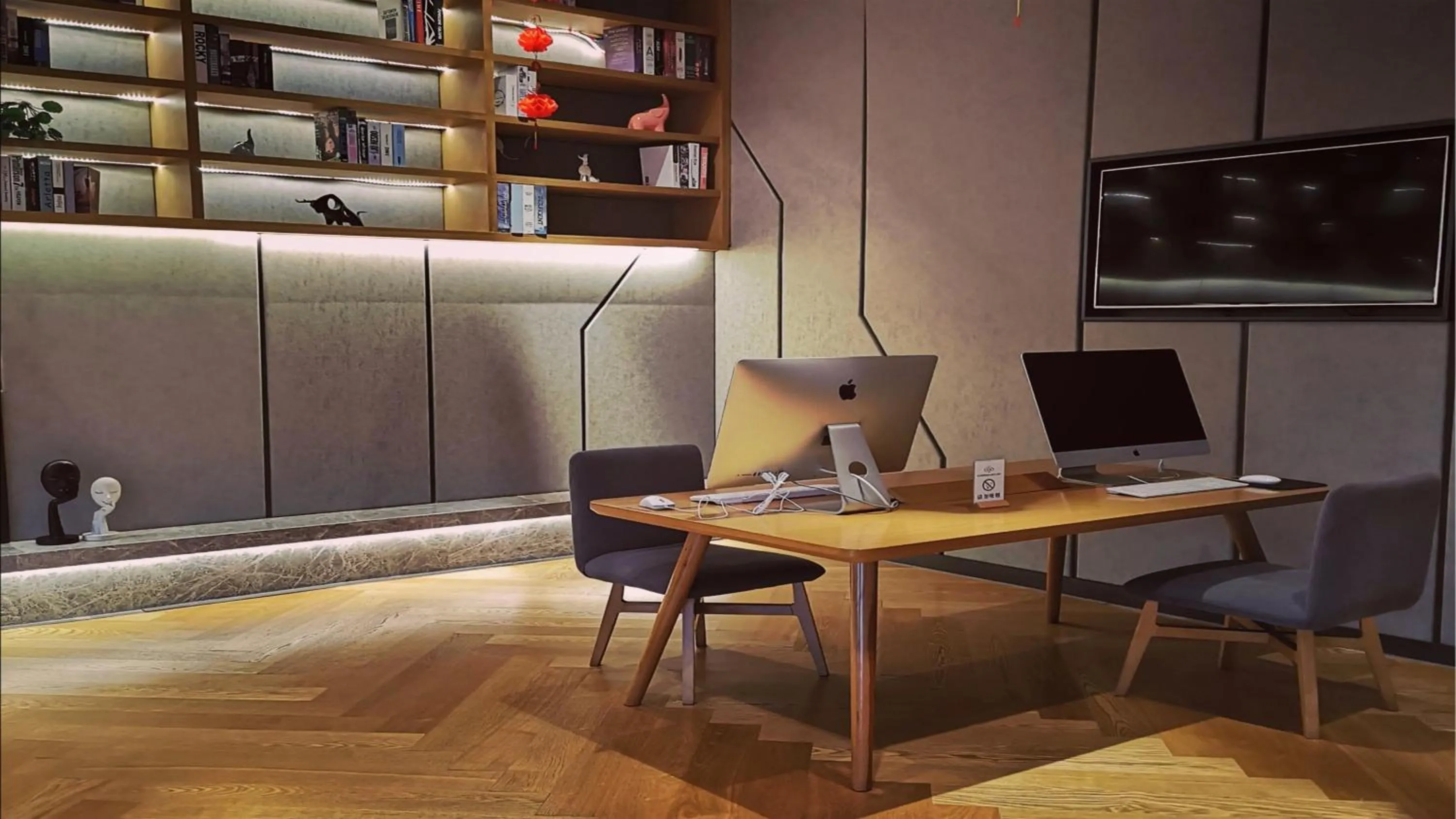 Other in Holiday Inn Express Chengdu Huanhuaxi by IHG-Near Jinsha Site Musem,Near Wuhou Temple Museum,Welcome drinks,Free gym,Free self-service laundry