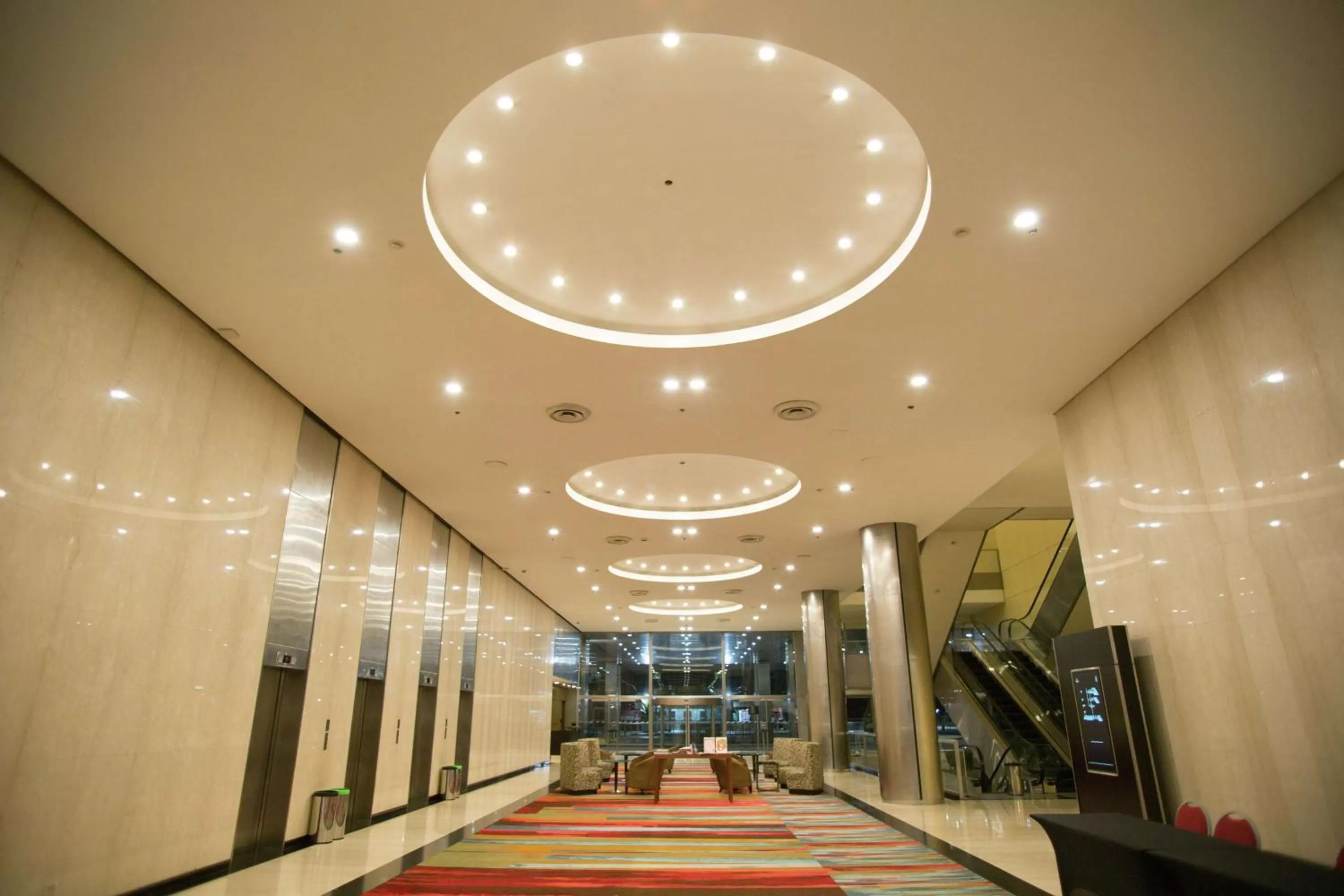 Lobby or reception in Hilton Buenos Aires