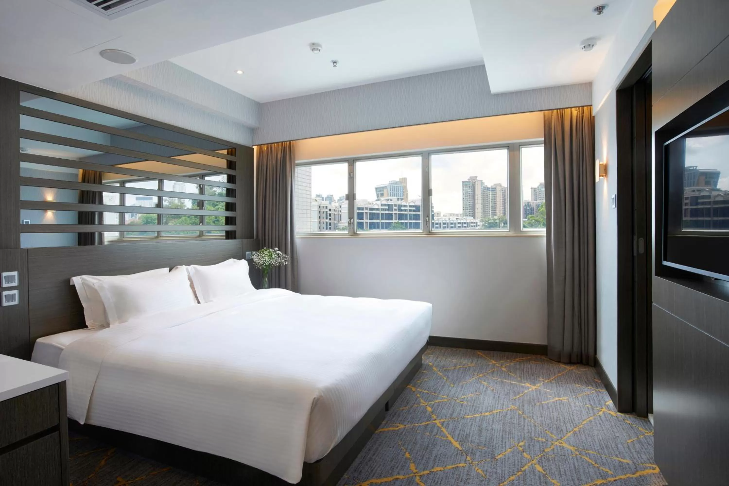 Bedroom, Bed in The Cityview - Chinese YMCA of Hong Kong