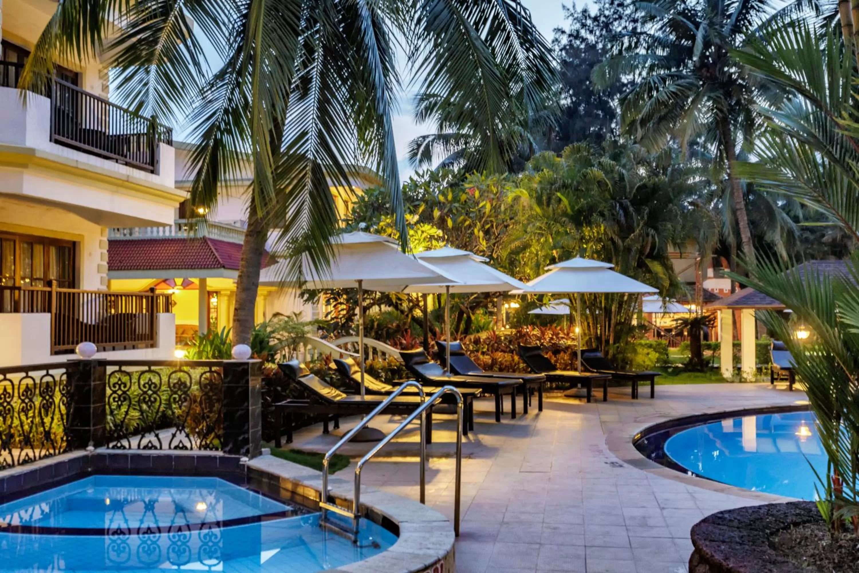 Swimming Pool in Sonesta Inns - Candolim