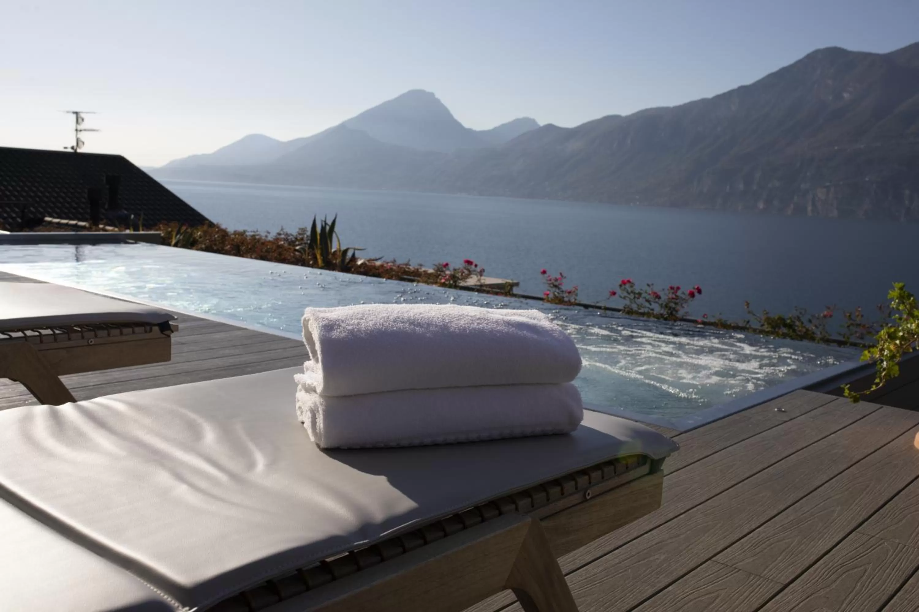 Swimming pool in Sunset Residence