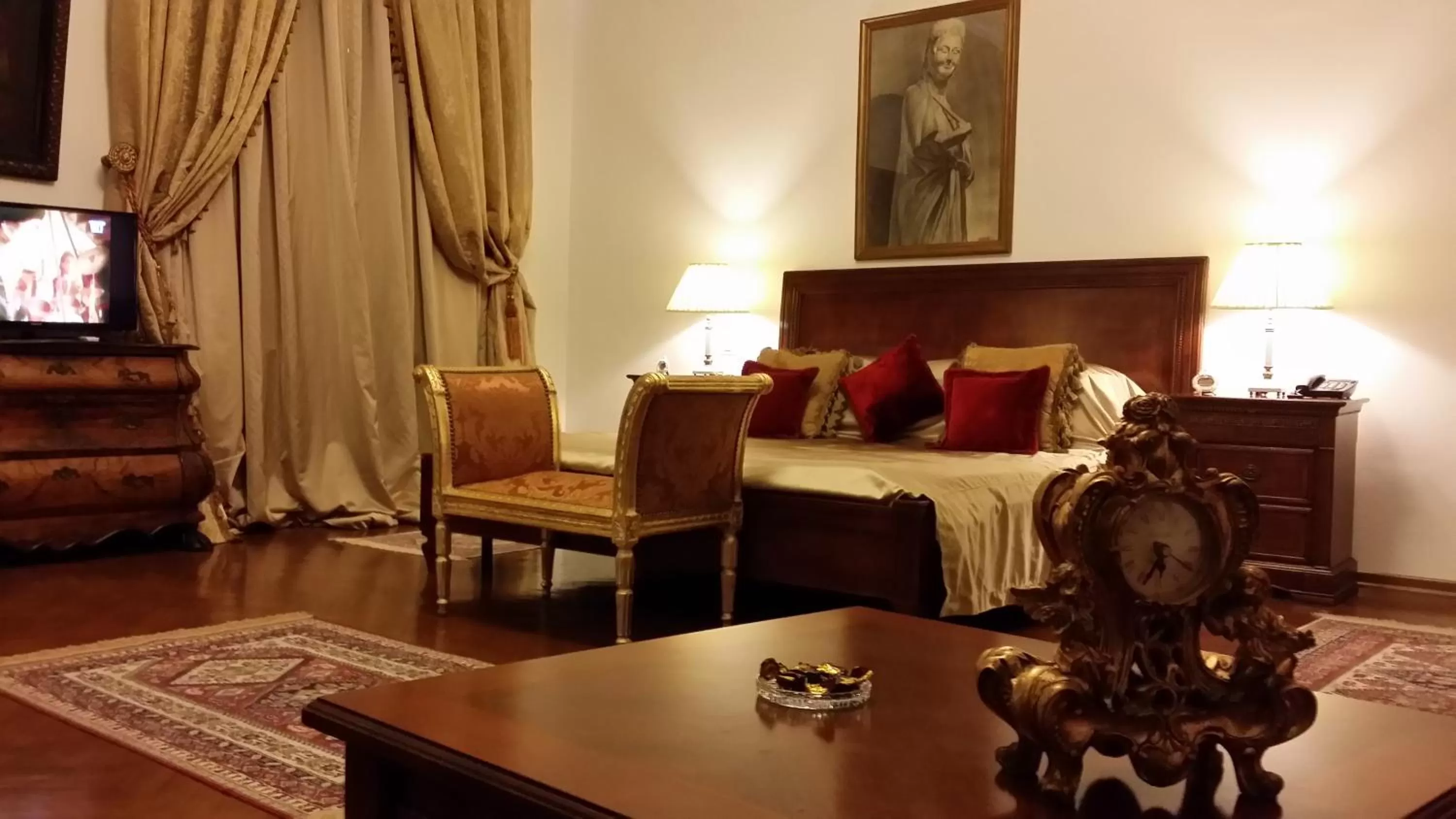 Photo of the whole room in Grand Boutique Hotel