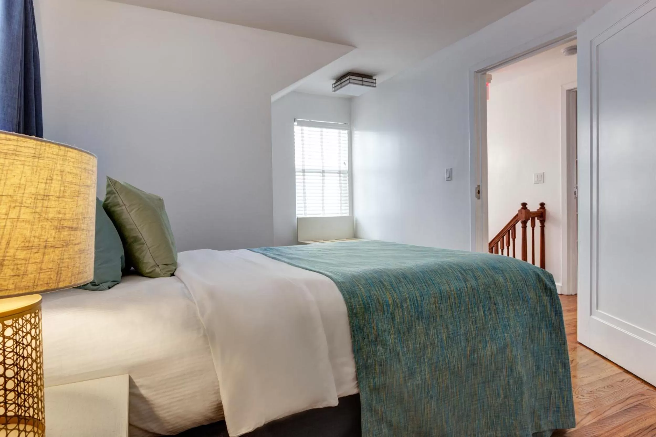 Photo of the whole room in Villa Italia South Beach