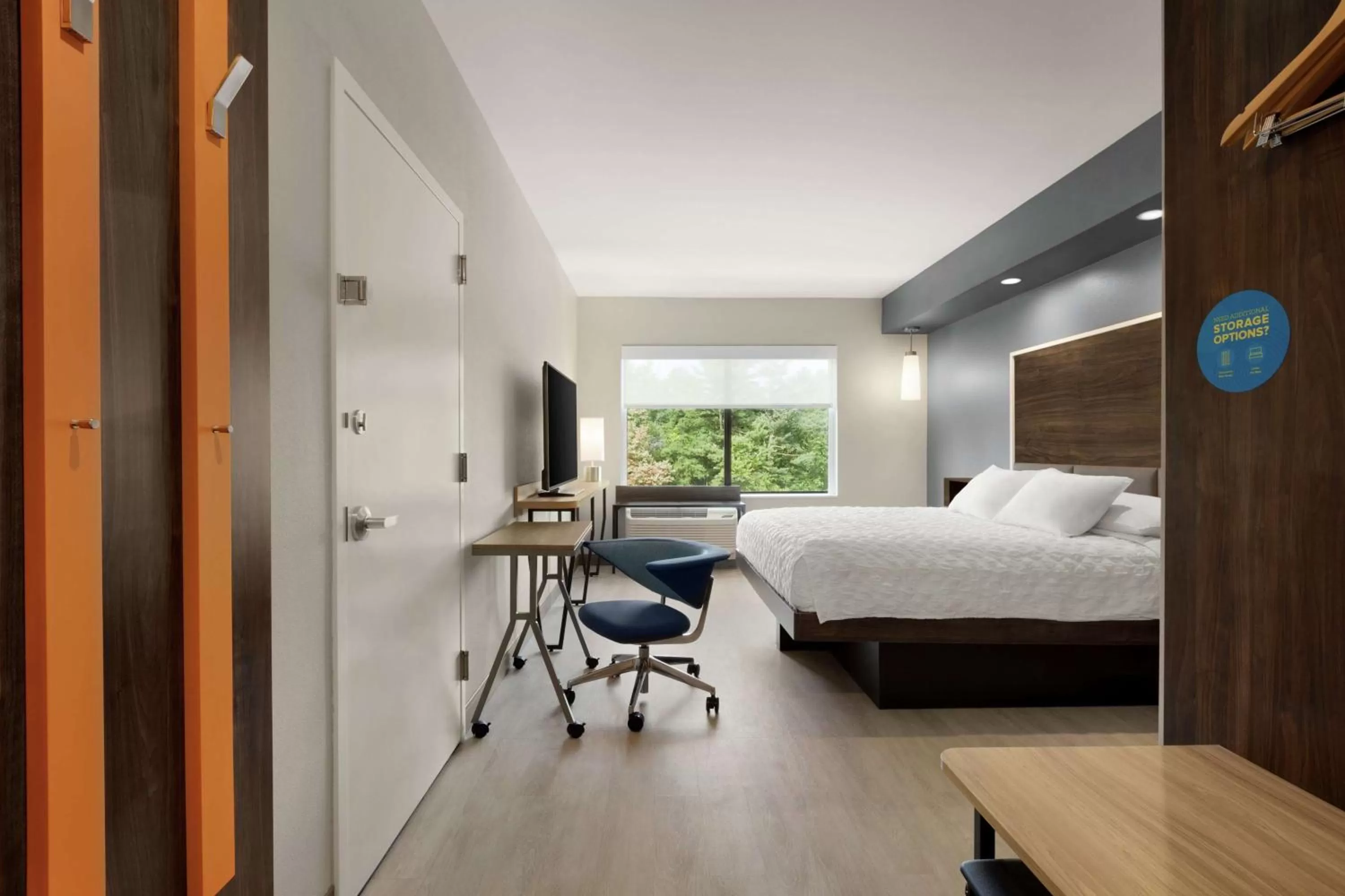 Bedroom, Bed in Tru by Hilton Albany Crossgates Mall