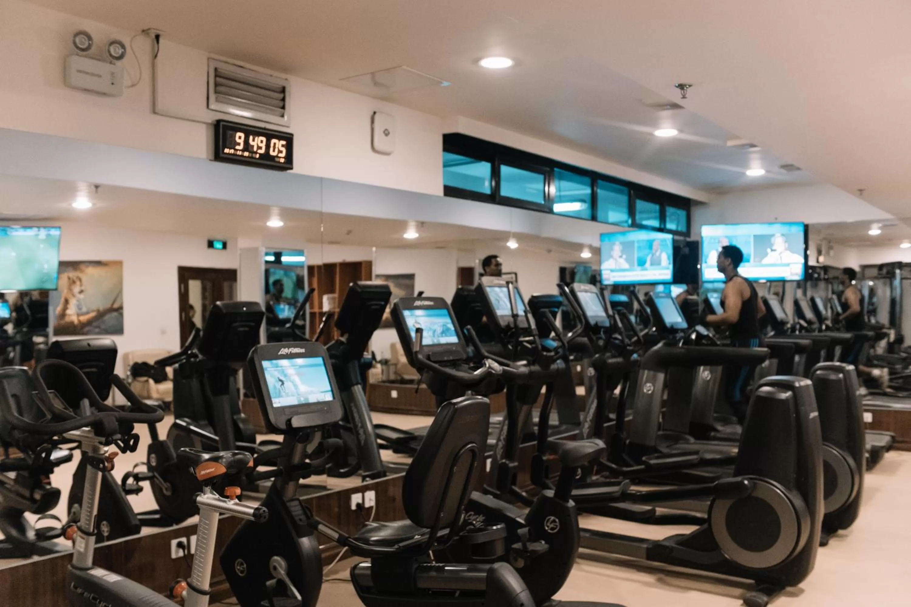 Fitness centre/facilities in Golden Tulip Addis Ababa