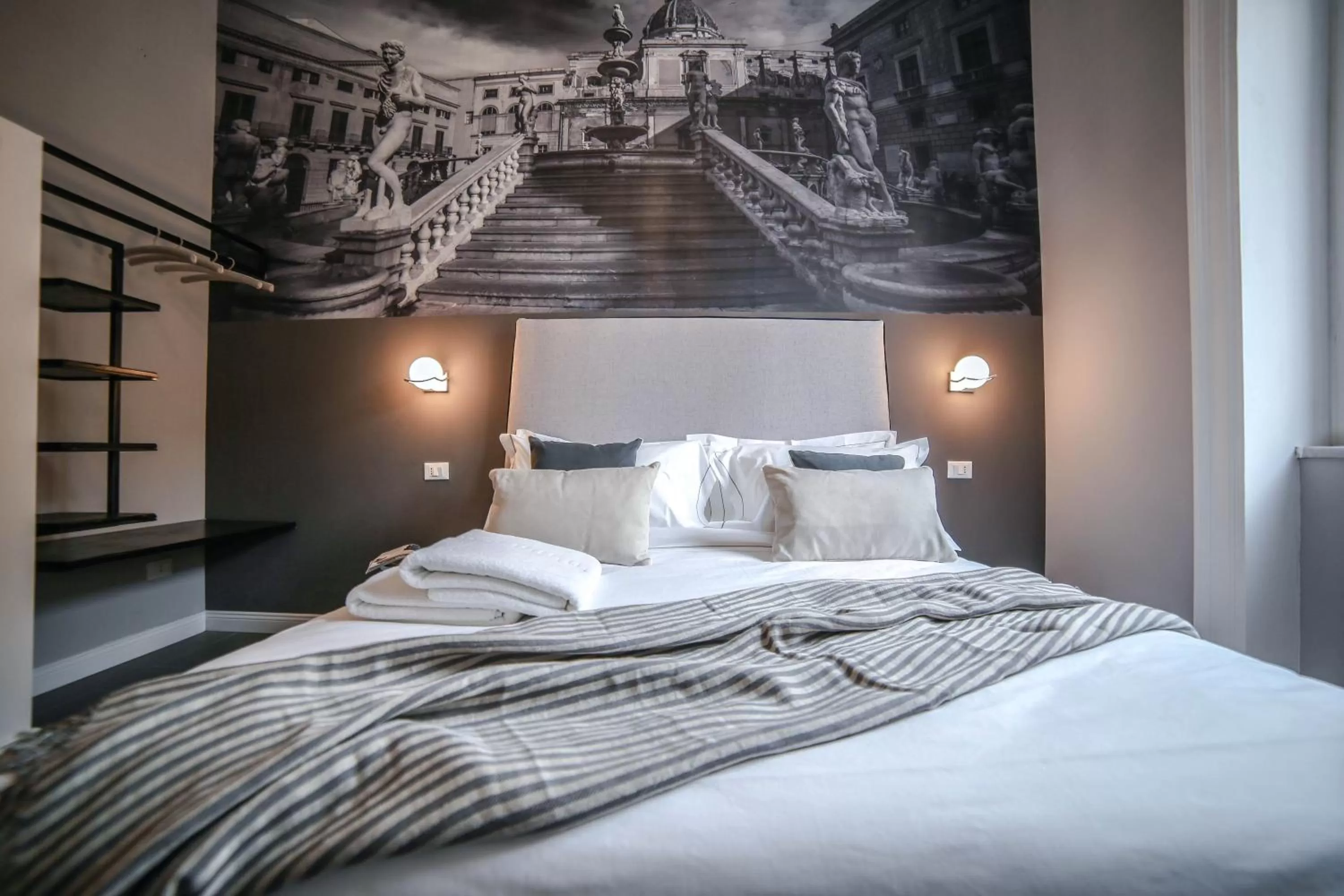 Photo of the whole room, Bed in Family Affair Luxury Rooms&Suites