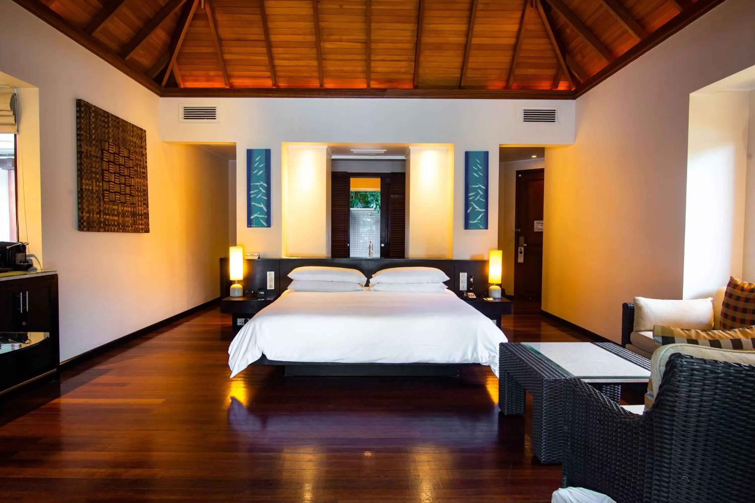 Bed in Hilton Seychelles Labriz Resort & Spa