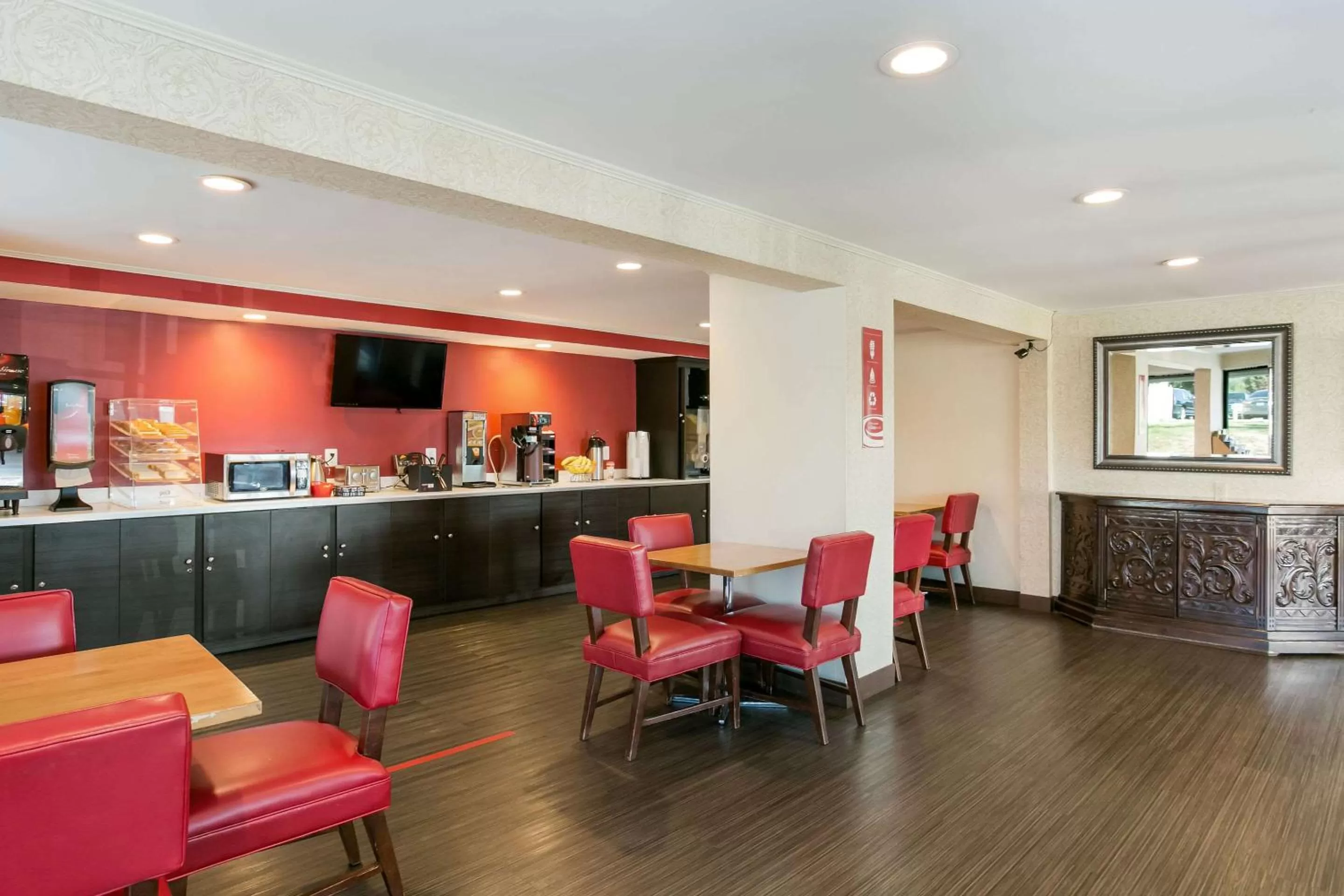 Restaurant/places to eat in Econo Lodge Frederick I-70