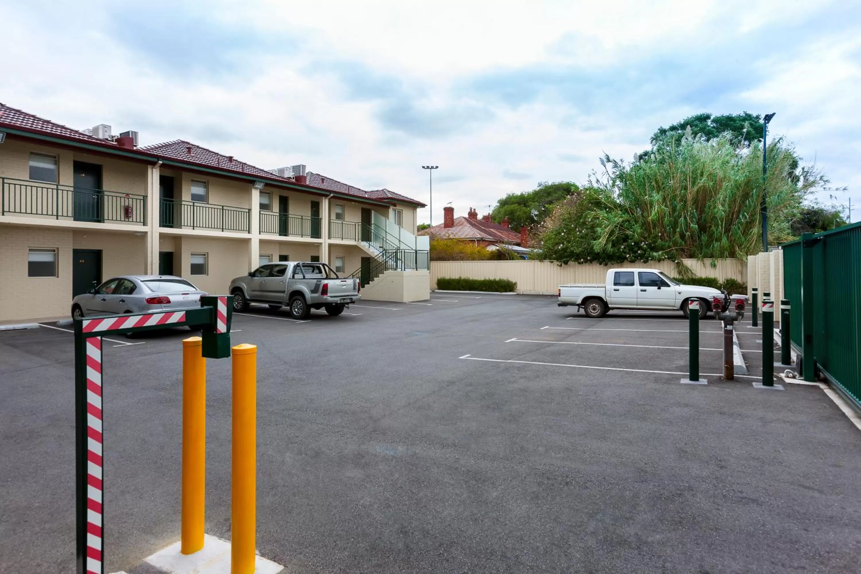 Property building in Quality Hotel Bayswater