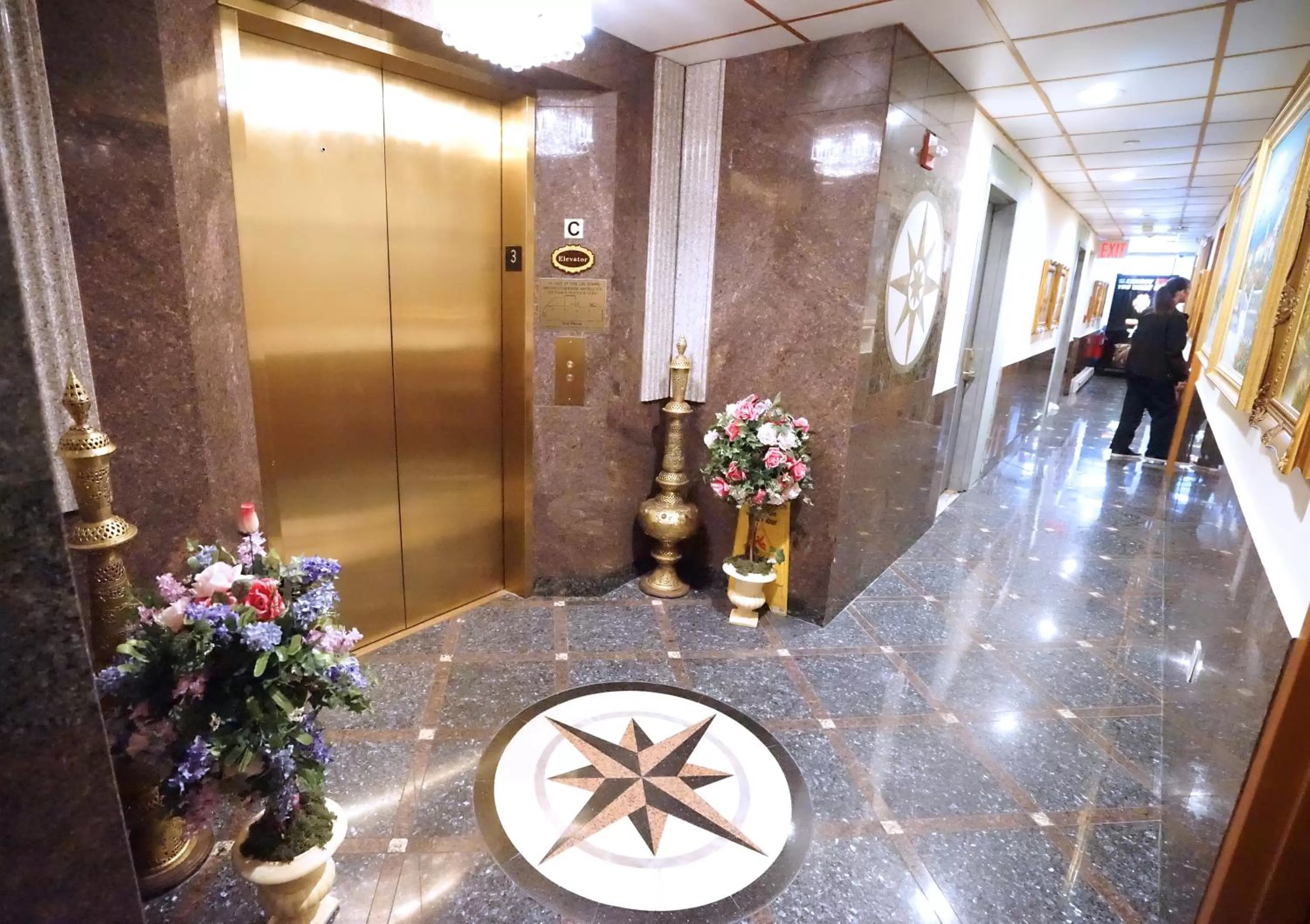 Decorative detail in Paris Suites Hotel