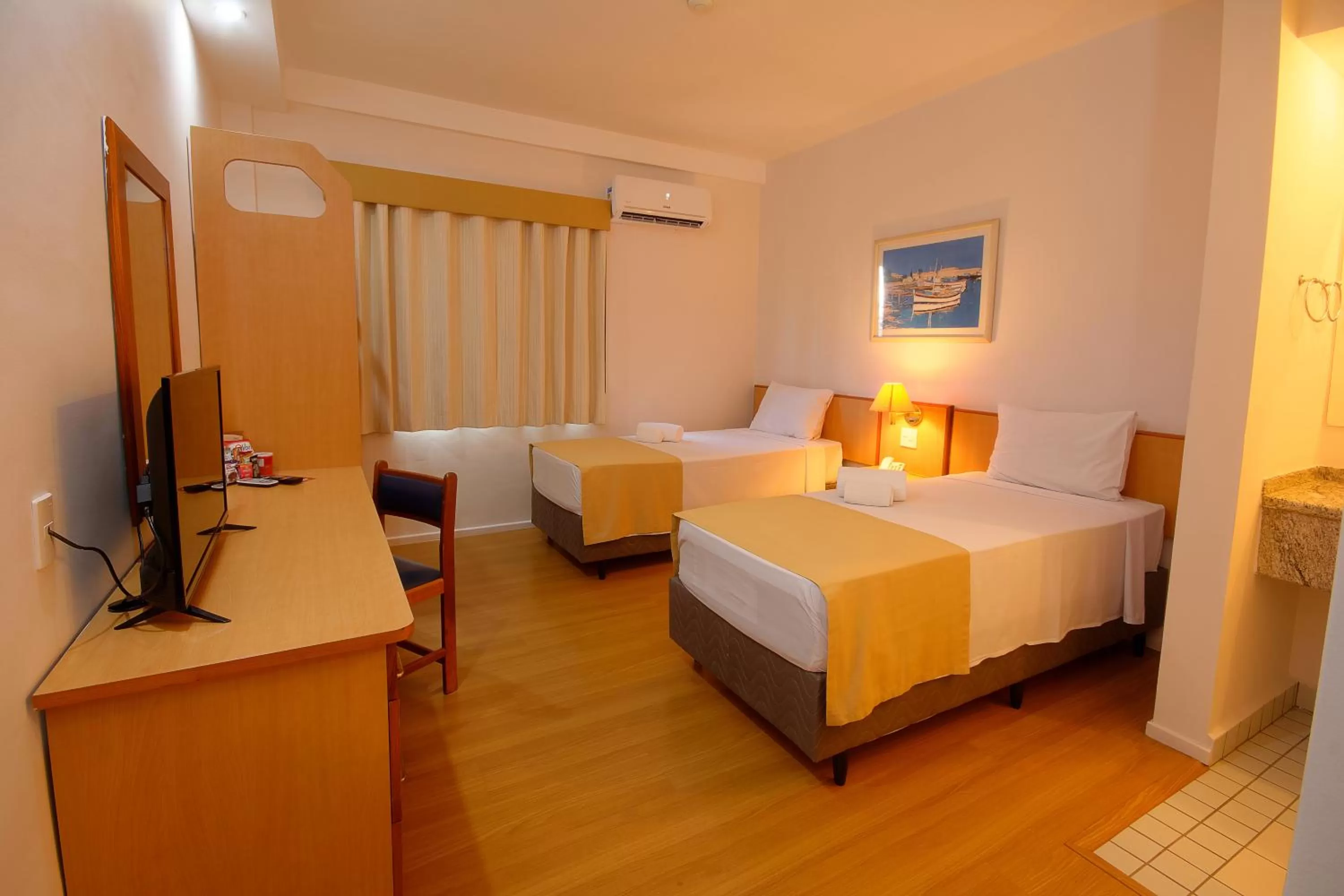 Bedroom, Bed in Fênix Hotel Limeira