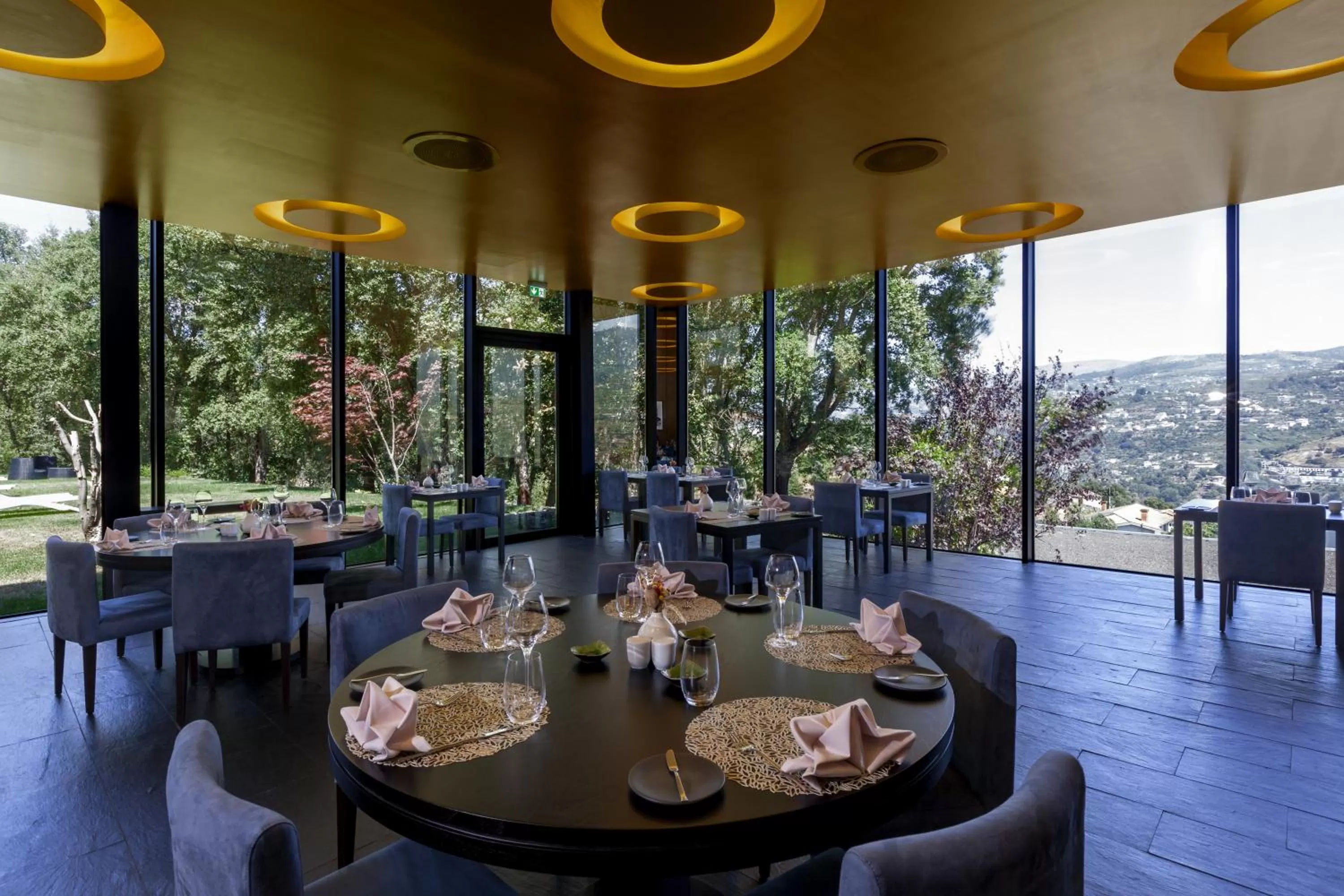 Restaurant/places to eat in Douro Palace Hotel Resort & SPA