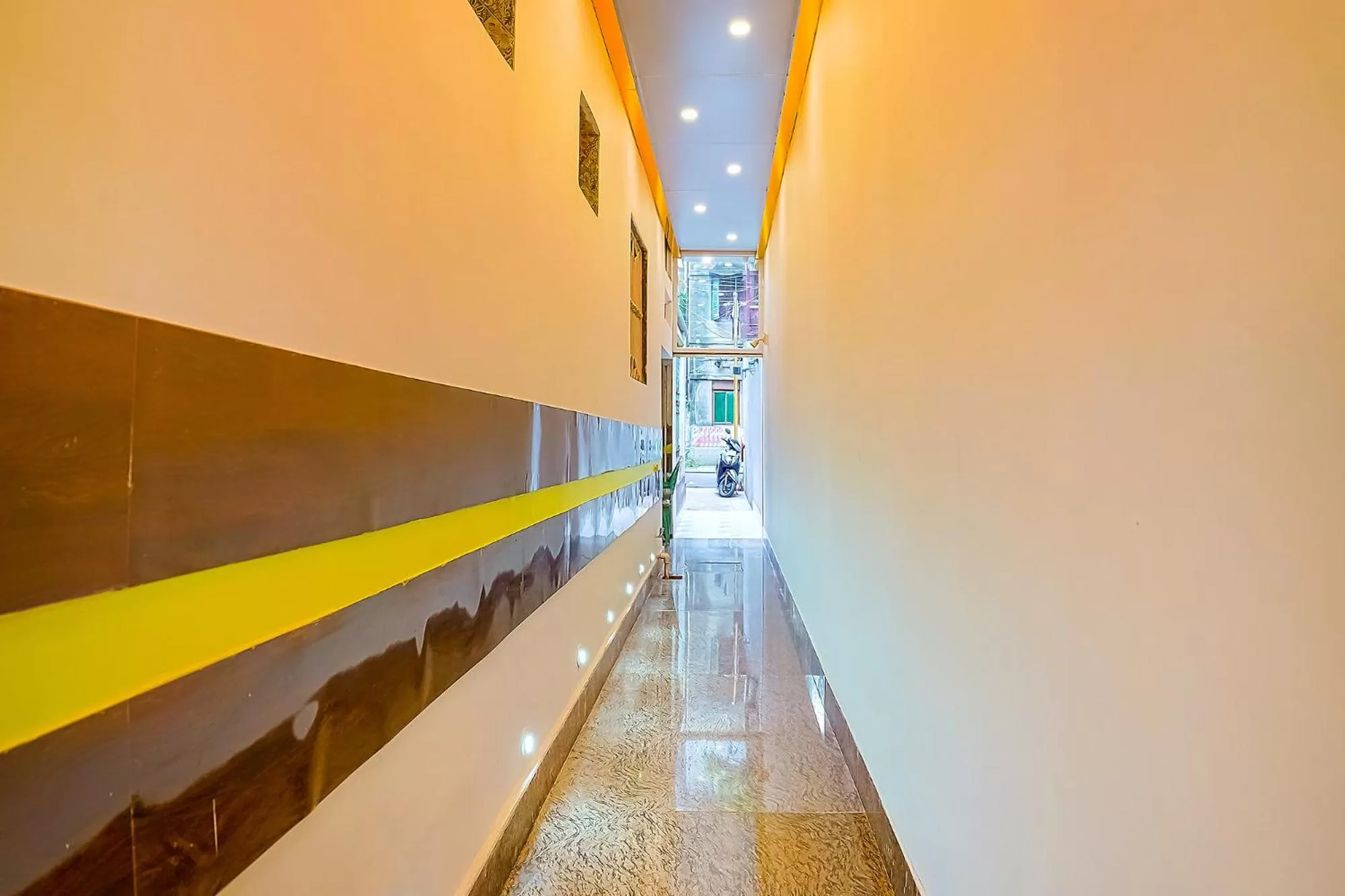 Lobby or reception in FabHotel Quest - Nr Quest Mall