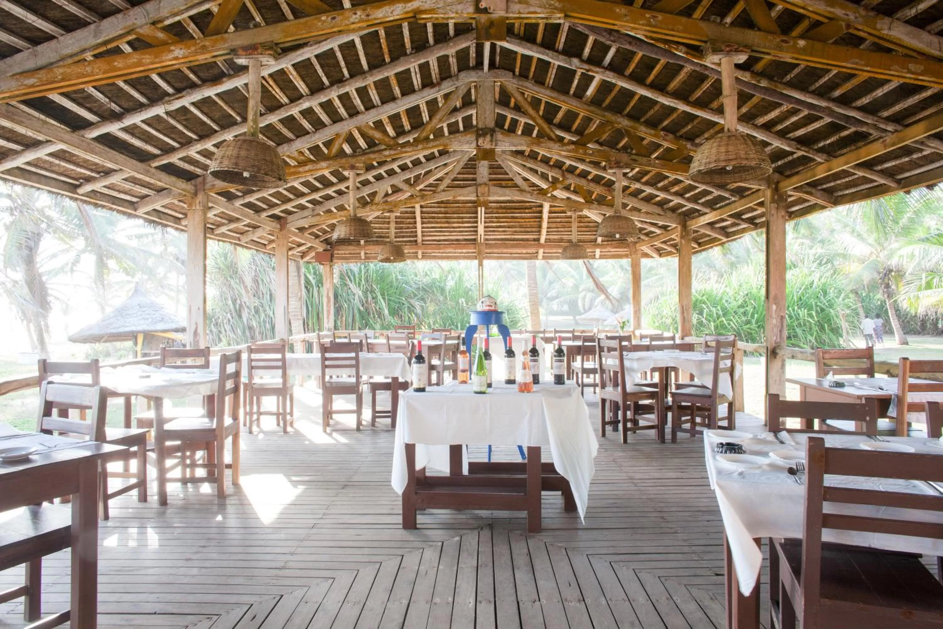 Restaurant/Places to Eat in Auberge de Grand Popo