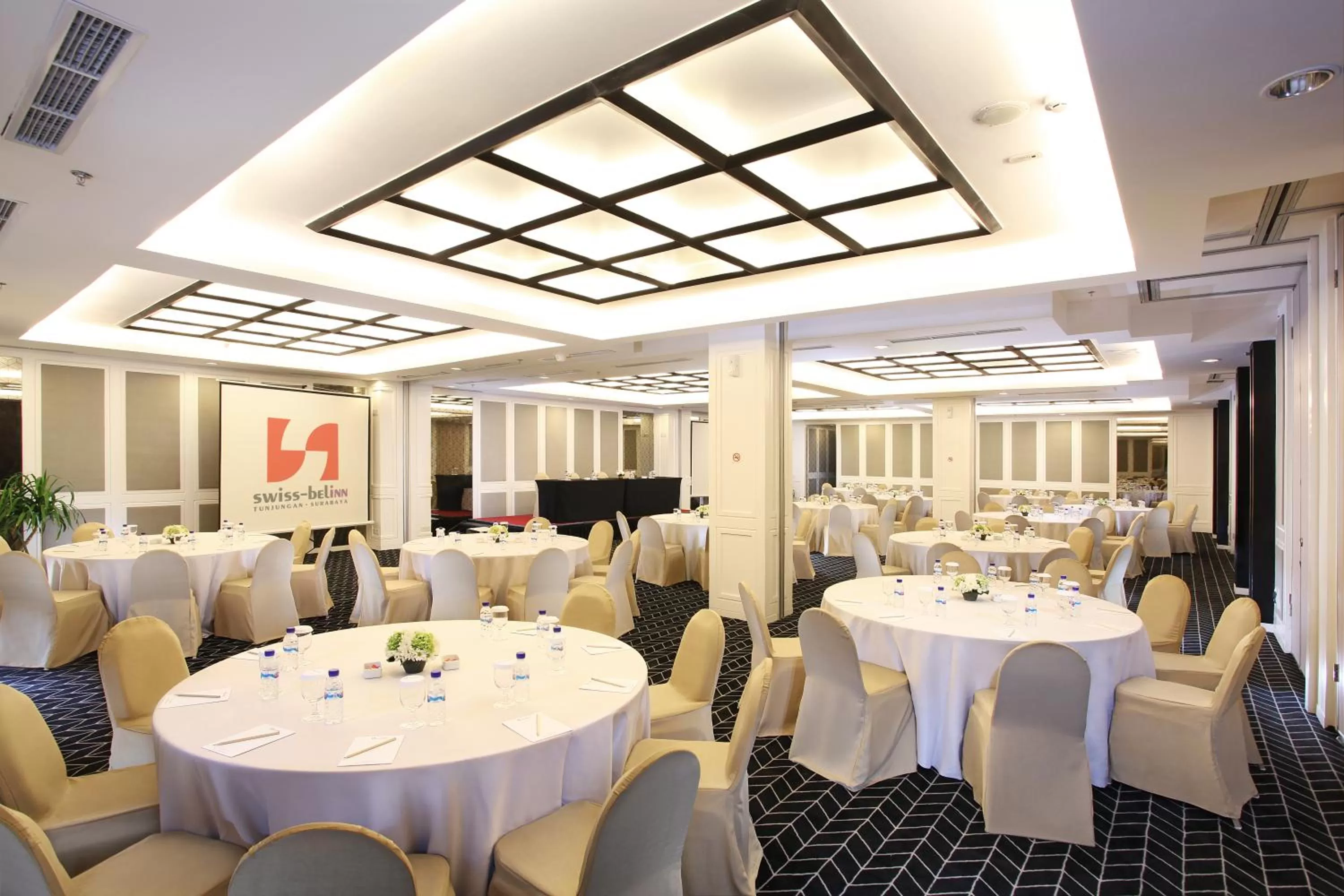 Banquet/Function facilities in Swiss-Belinn Tunjungan Surabaya