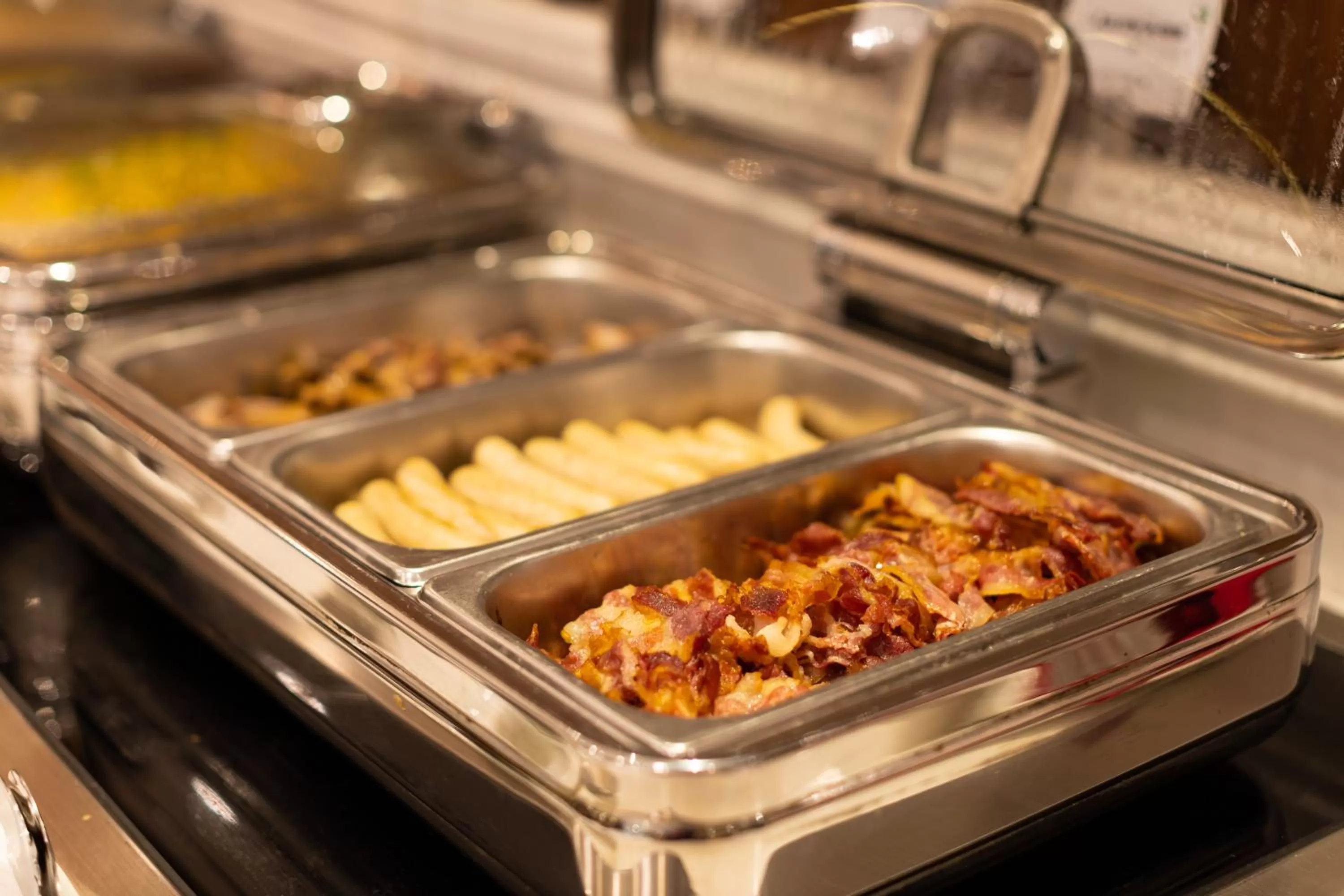 Buffet breakfast in The Lapis Hotel