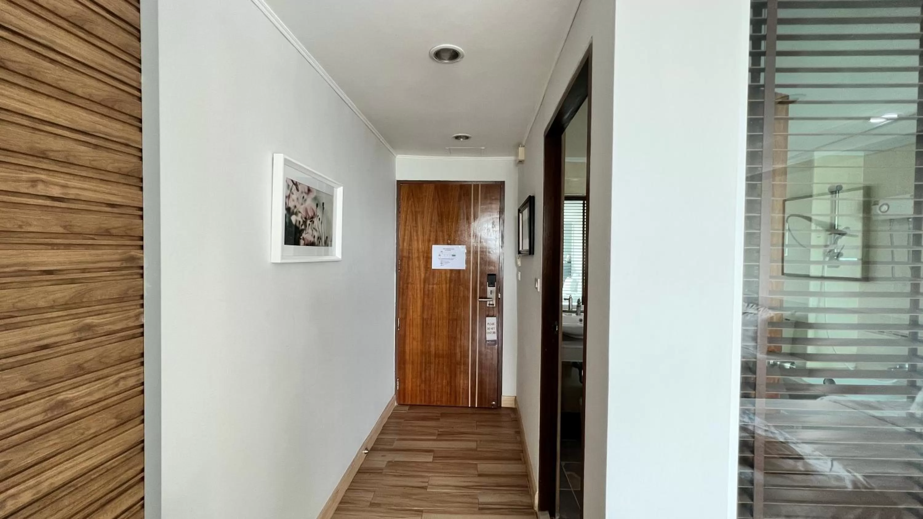 The Beach Front Resort, Pattaya