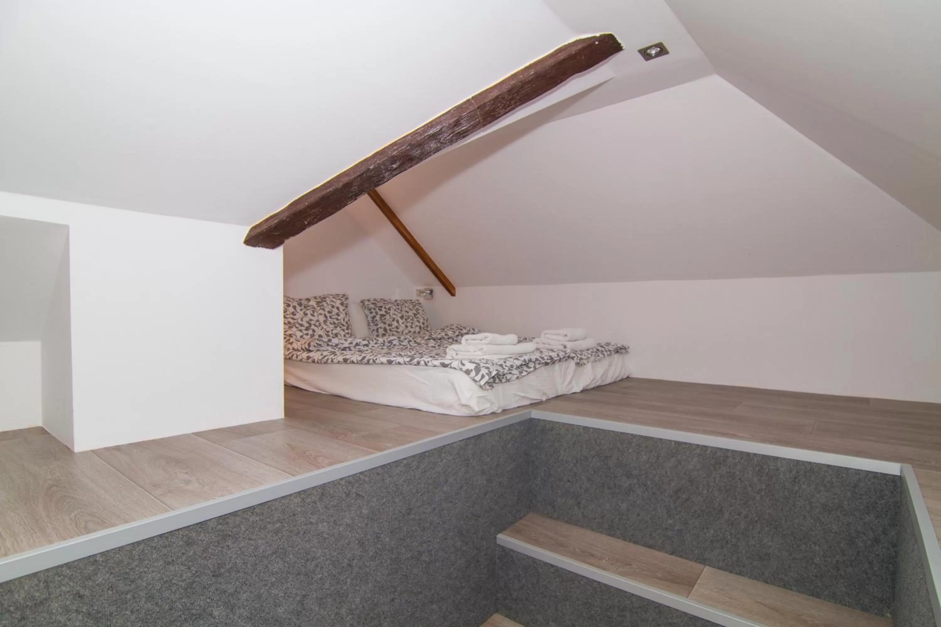 Bed in Yucca Park ApartHotel